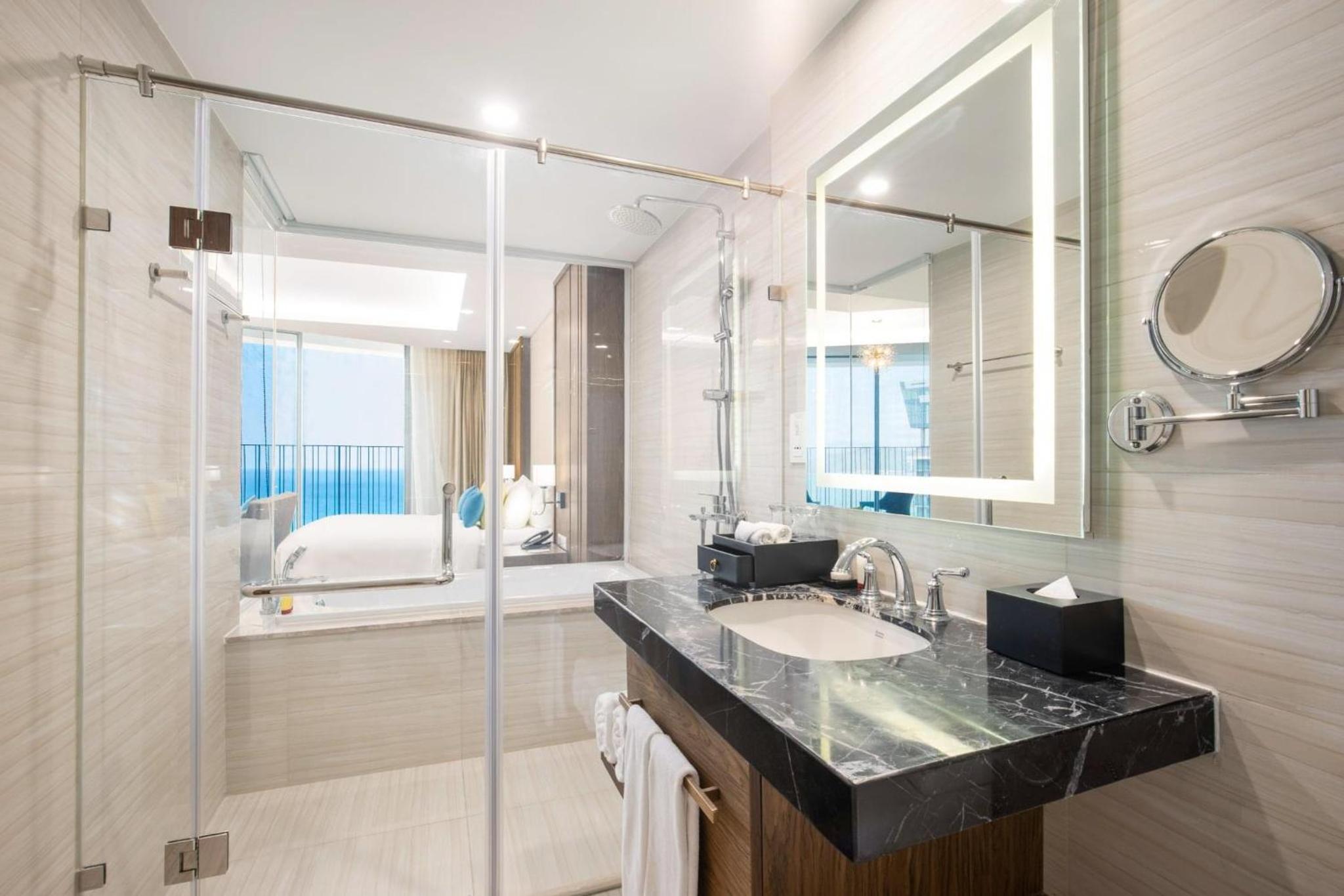 Panorama Luxury Beach Front condotel view 5