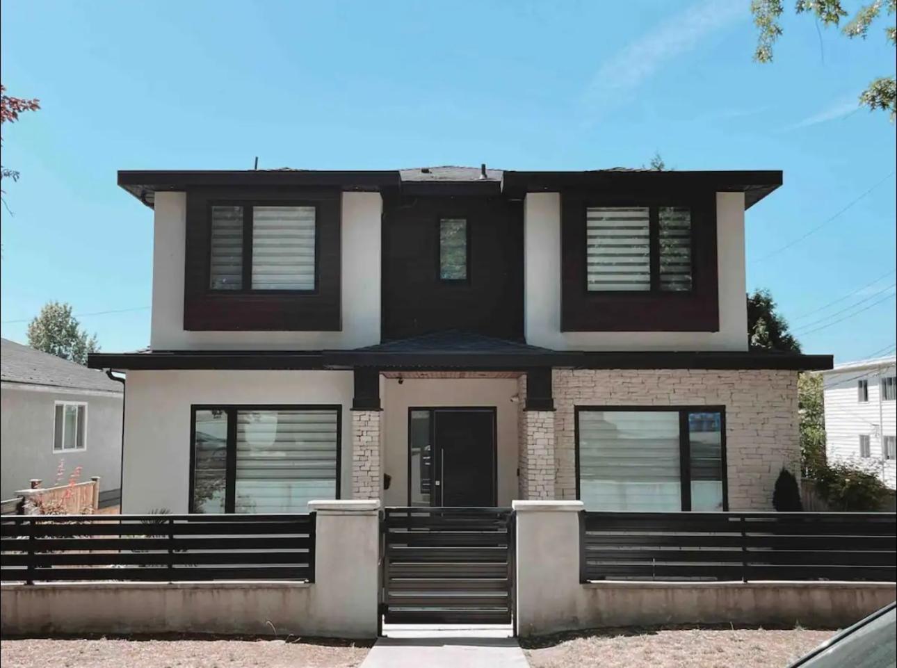 Modern Guest Suite in Vancouver