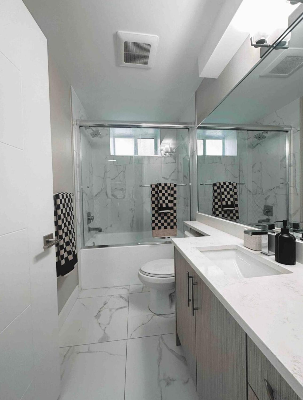 Modern Guest Suite in Vancouver
