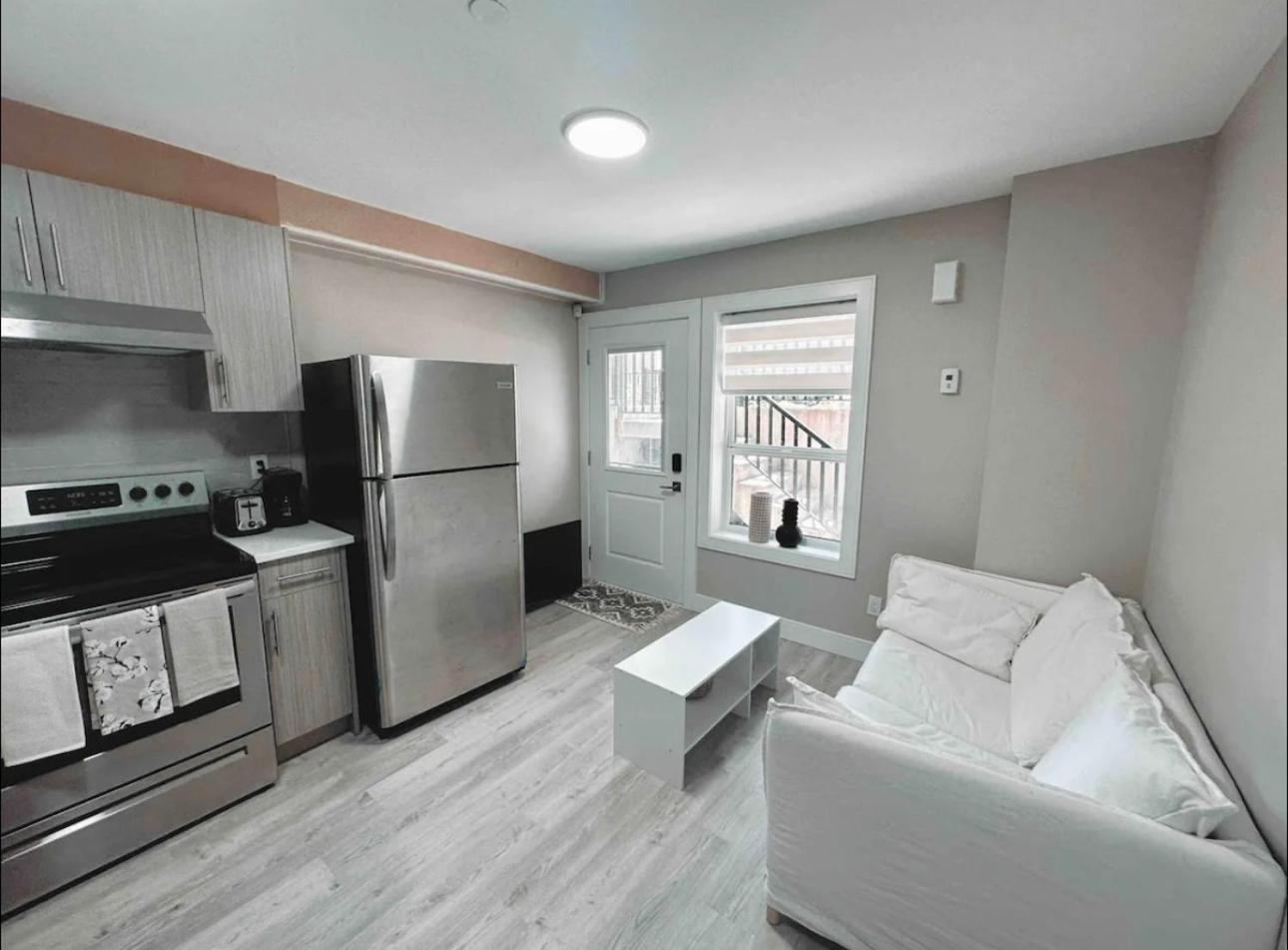 Modern Guest Suite in Vancouver