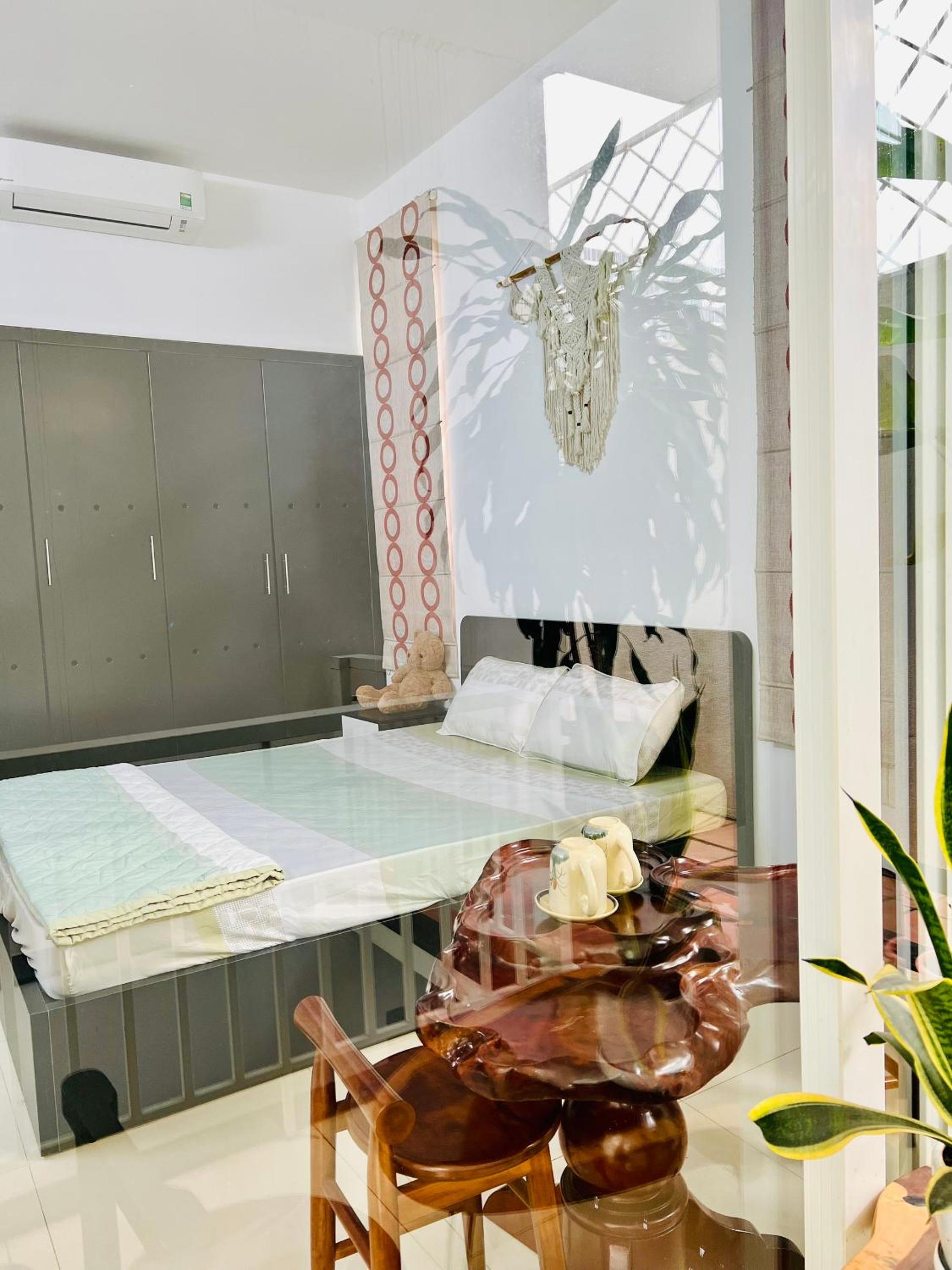 SAM VILLA HUE CITY view 4