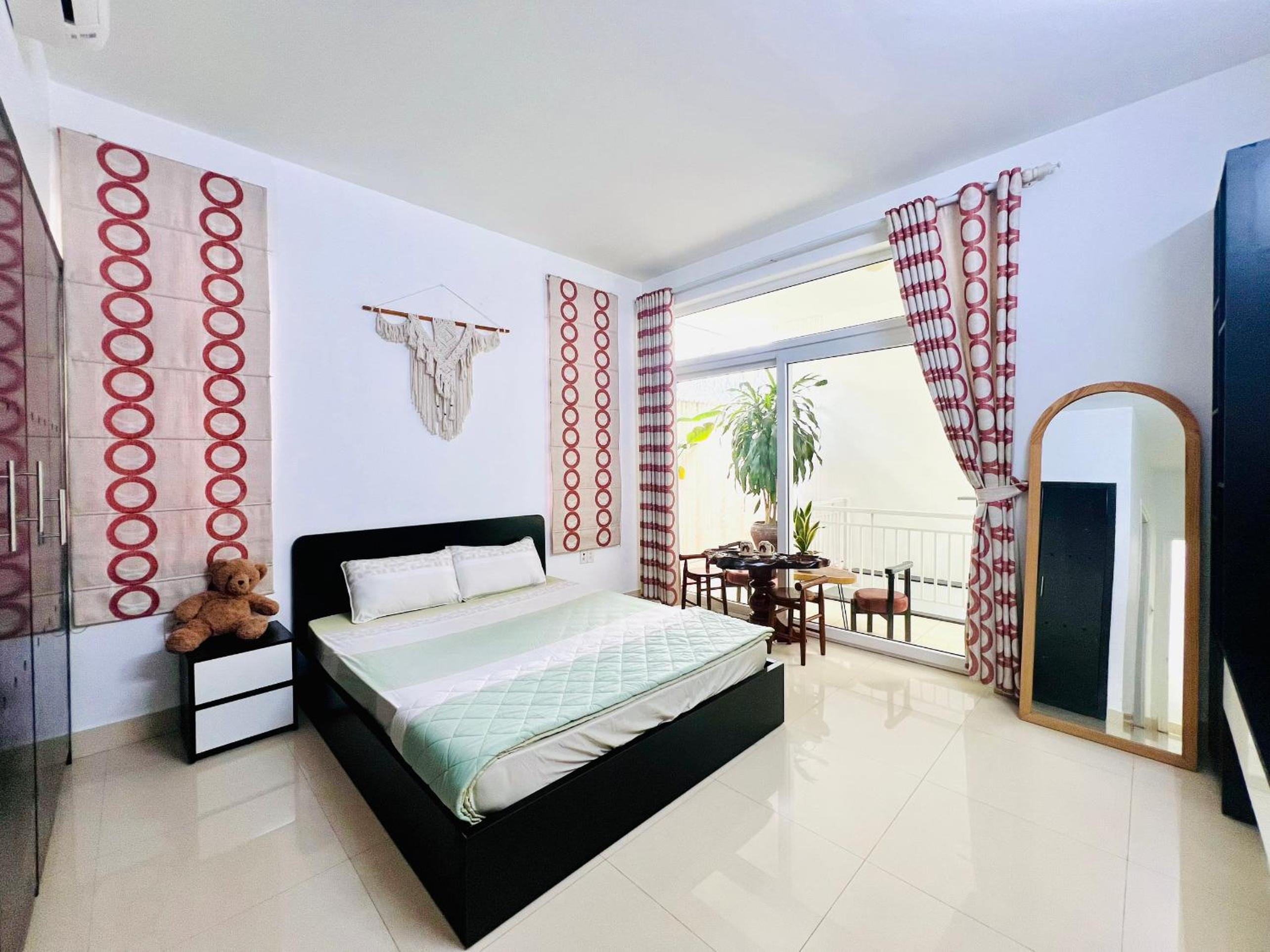 SAM VILLA HUE CITY view 5