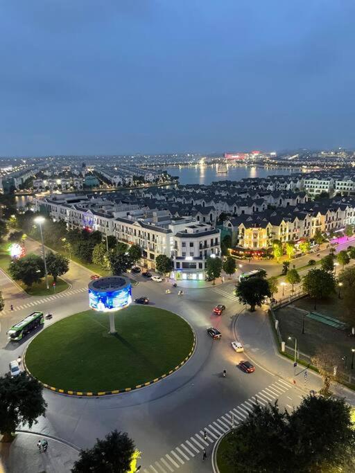 Apartment 4 bebroom luxury View Vinuni