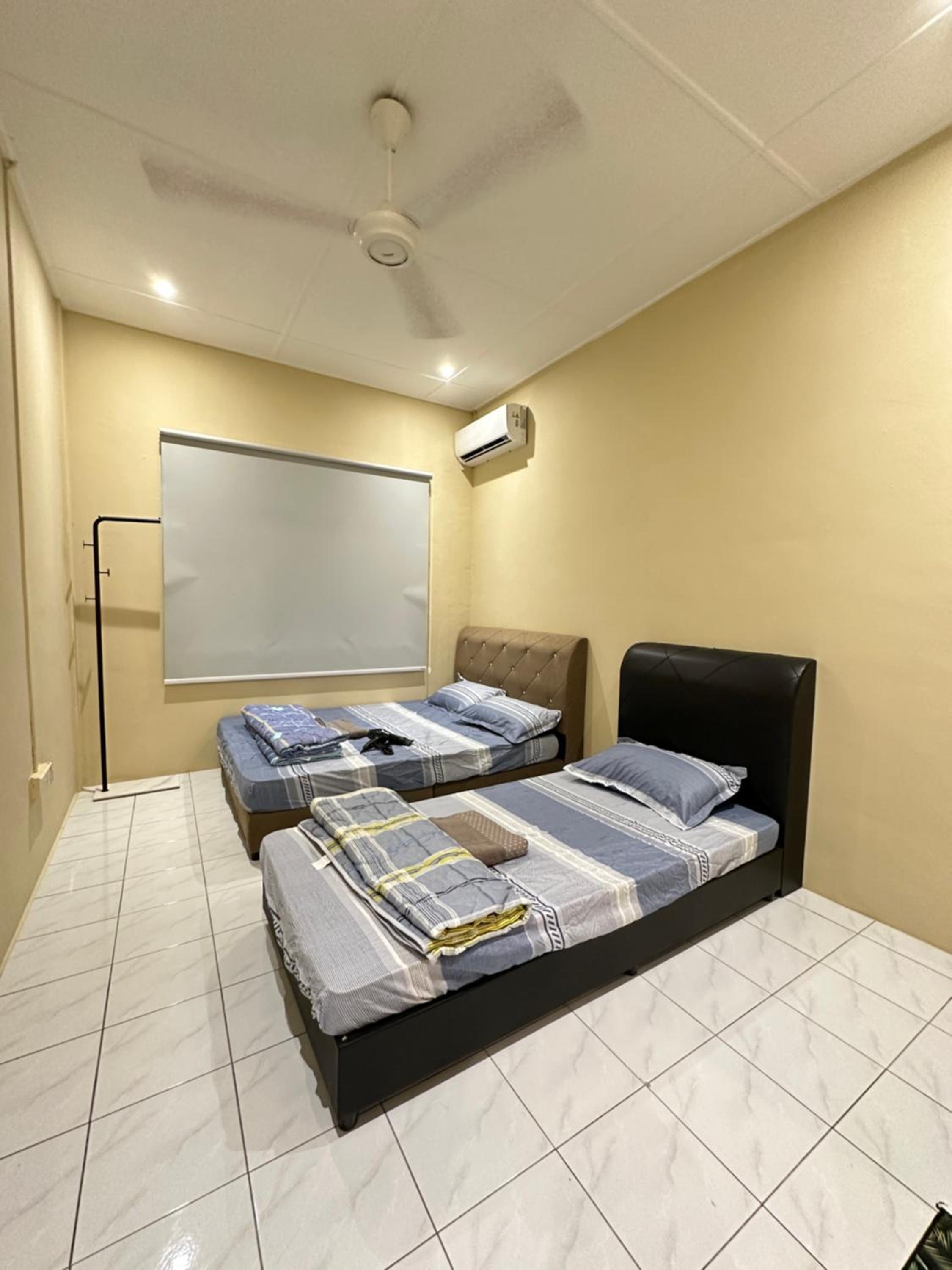 Tabuan Jaya Keranji Home w Wi-Fi&Aircon photo 2