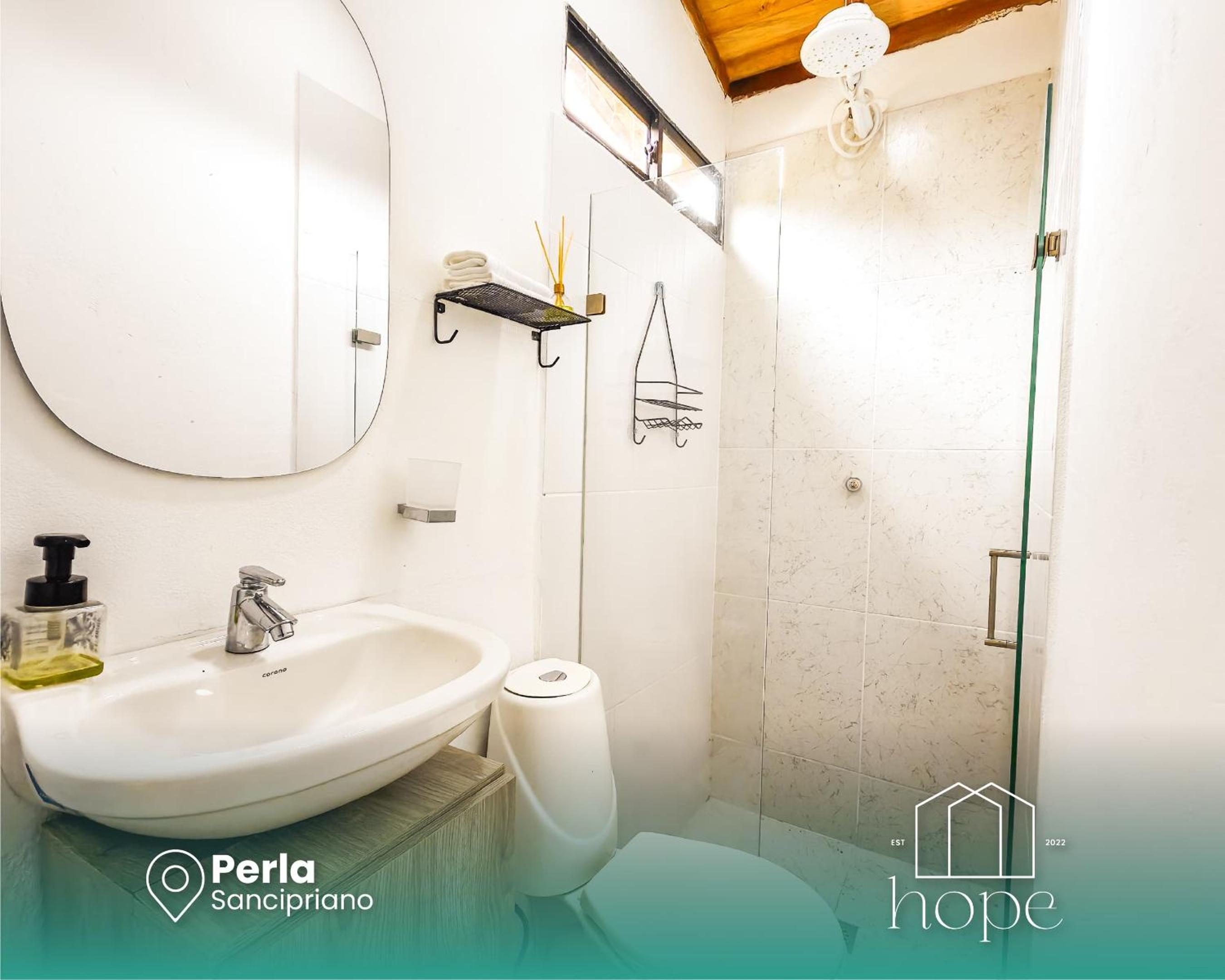 Perla san Cipriano by hope