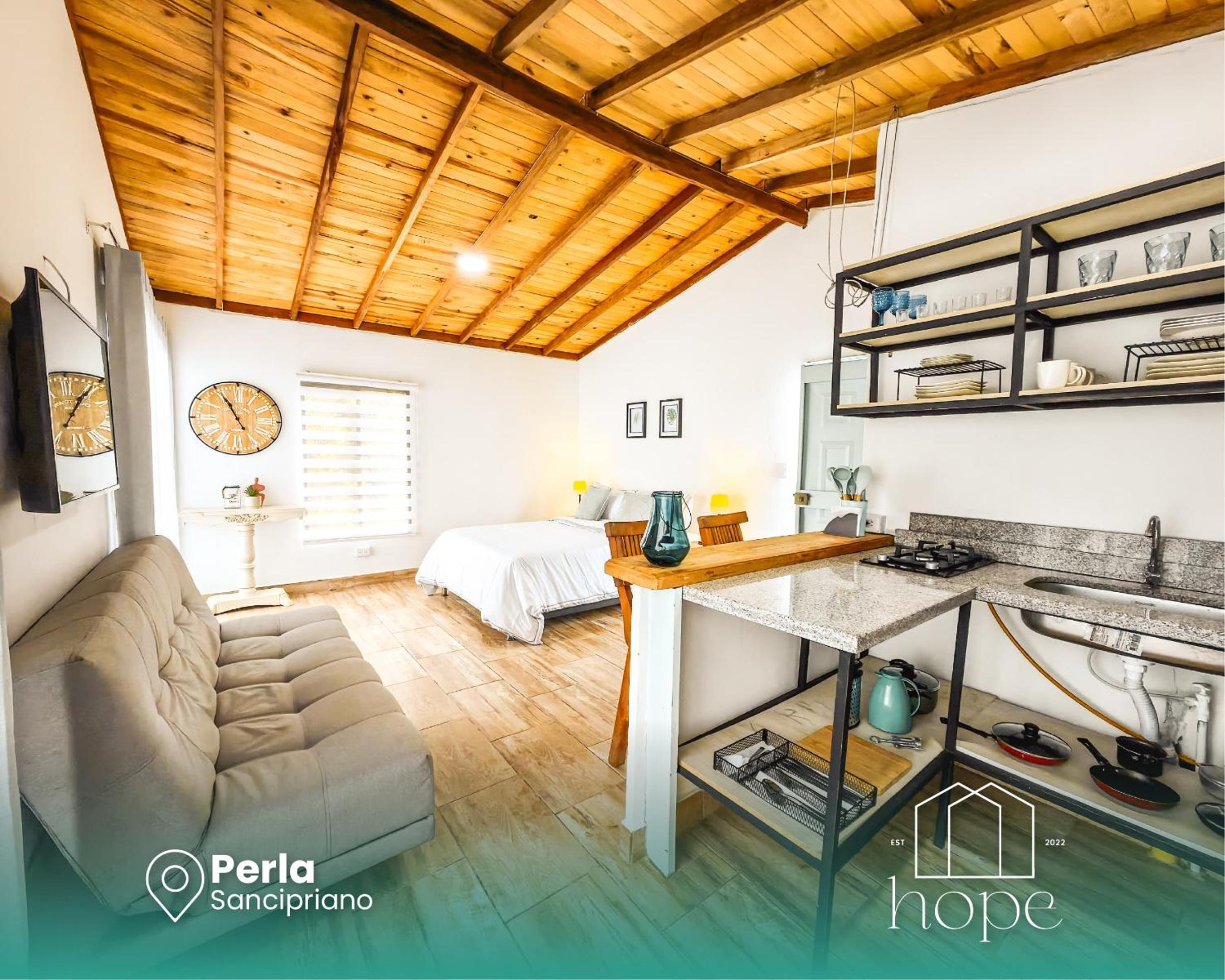 Perla san Cipriano by hope