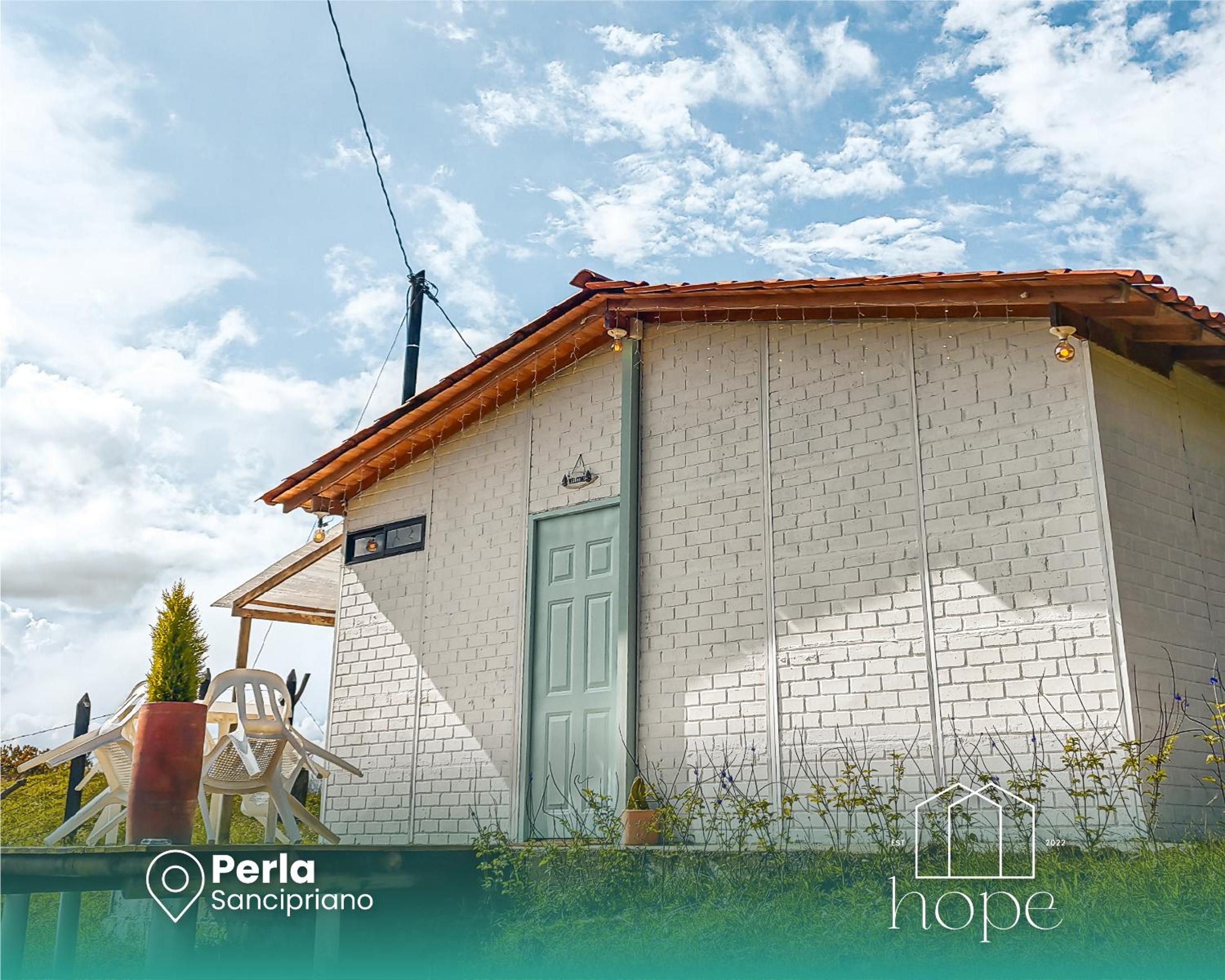 Perla san Cipriano by hope