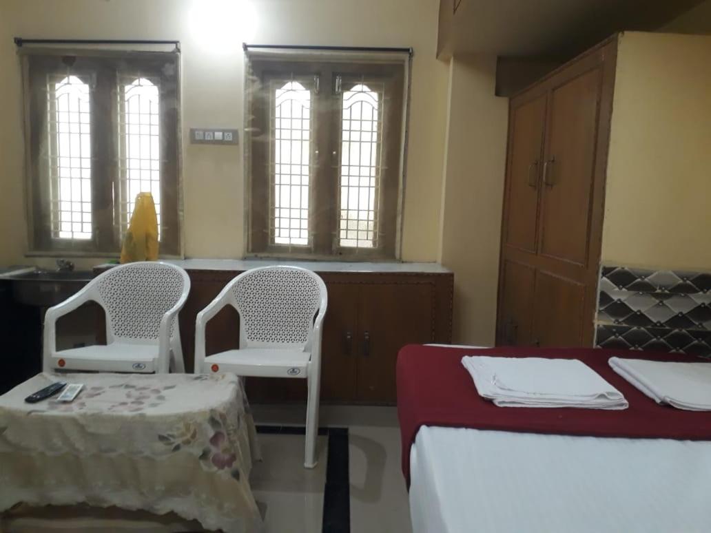 Kodali Homestays