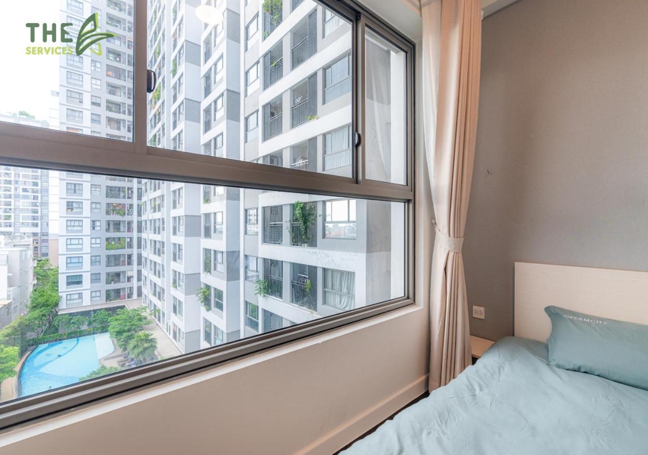 Botanica Premier 2 Bedrooms - near the Airport