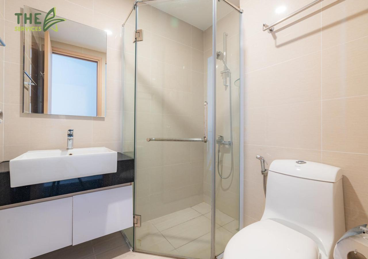 Botanica Premier 2 Bedrooms - near the Airport
