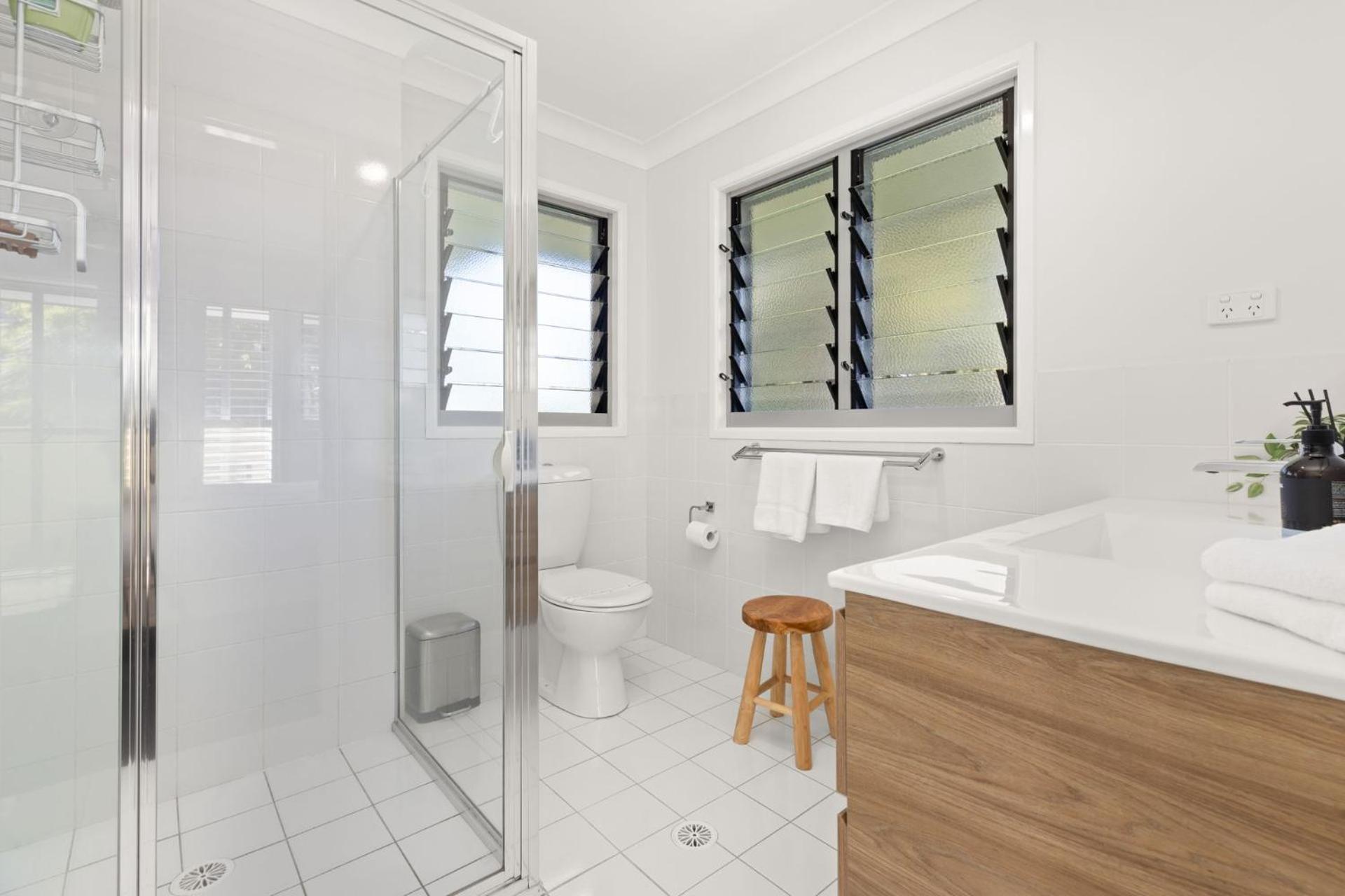 Inish by Experience Jervis Bay