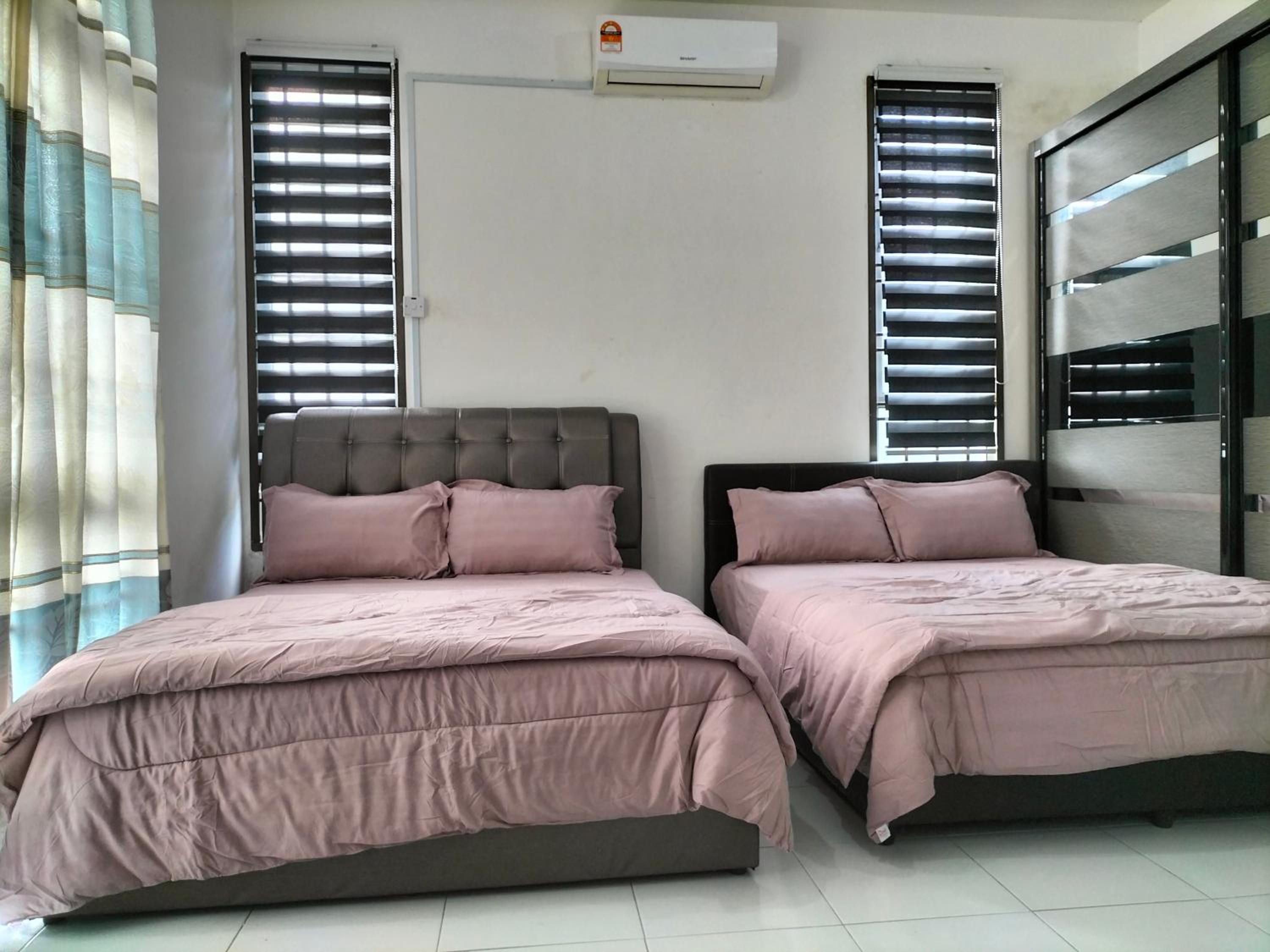 IRIS 31 Corner Lot Near Legoland JDT UTM Malay Only