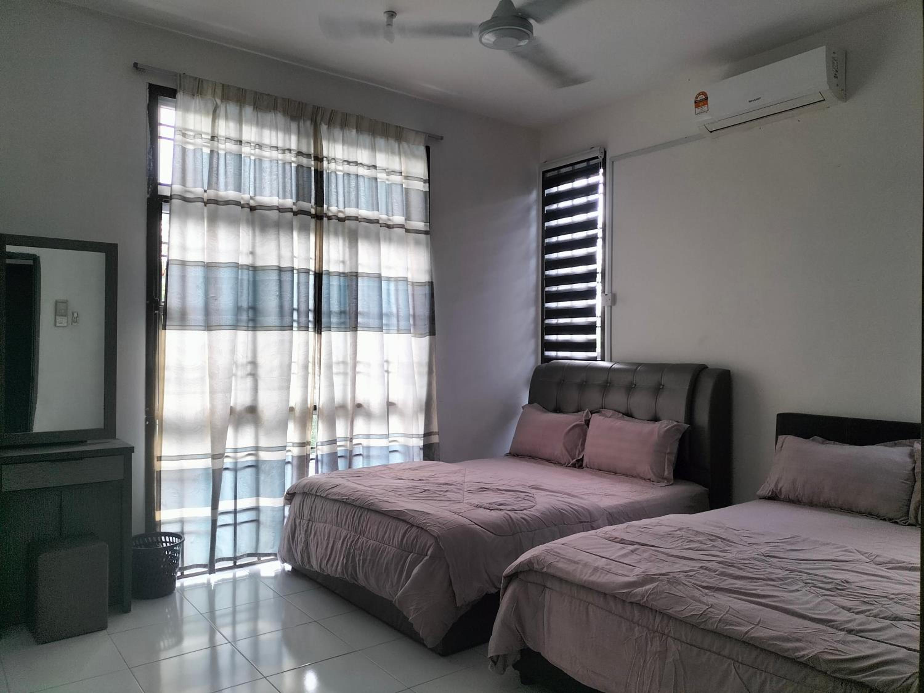 IRIS 31 Corner Lot Near Legoland JDT UTM Malay Only
