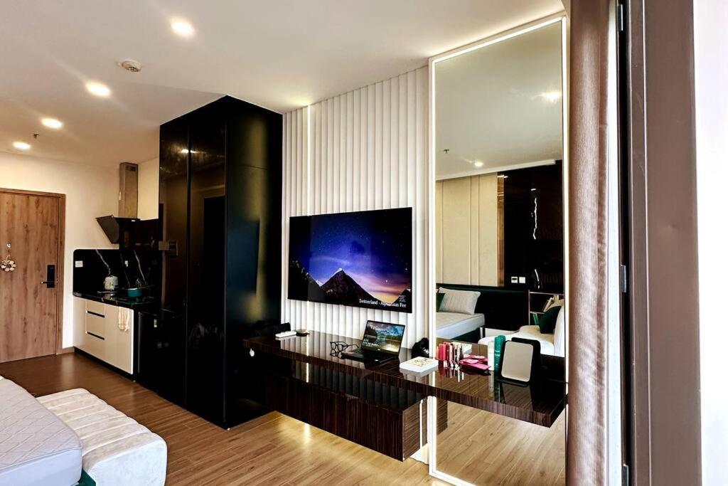 Avi Studio at Ecopark view 2