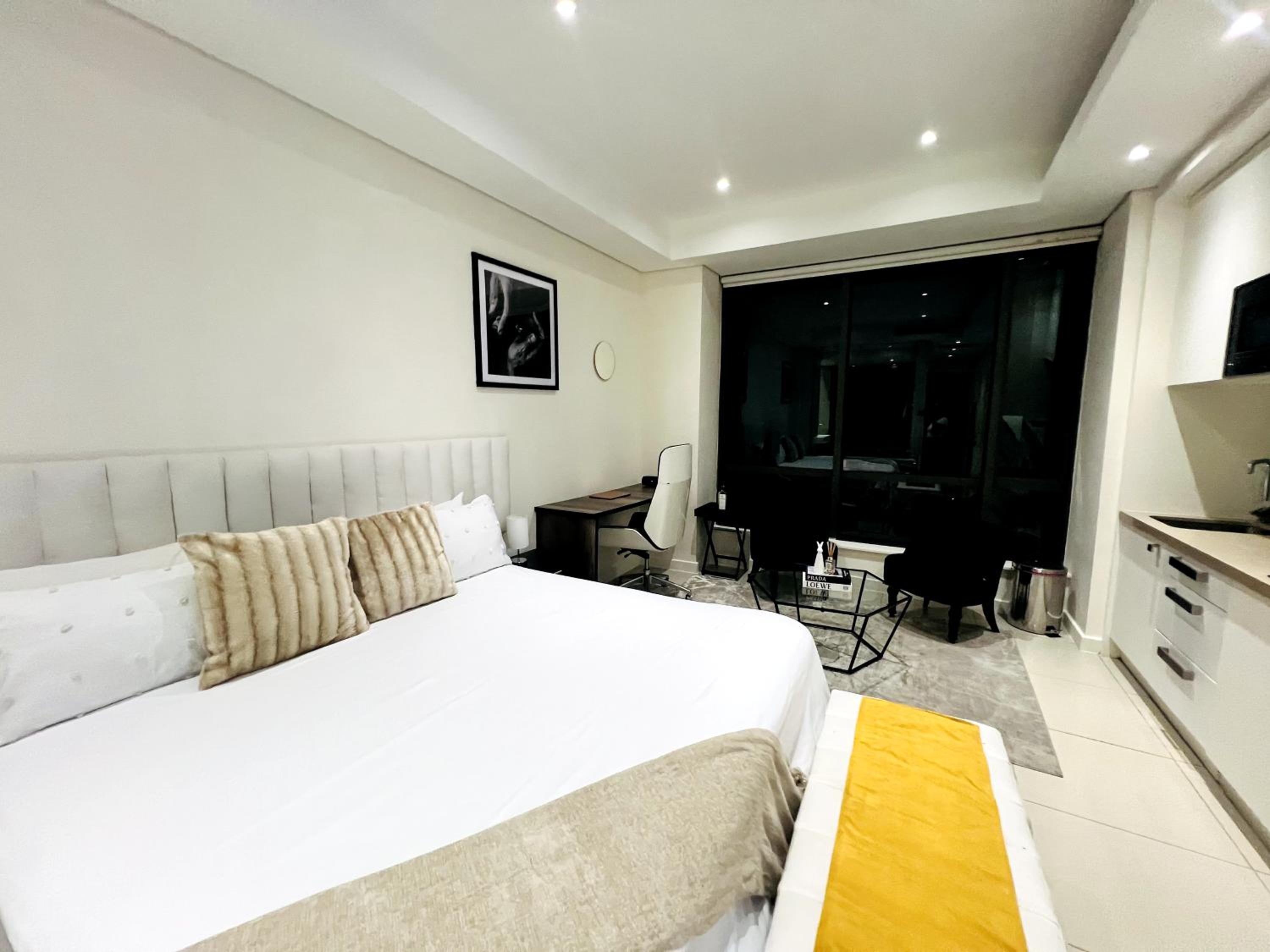 Luxury & Premium Suites Sandton City TWO