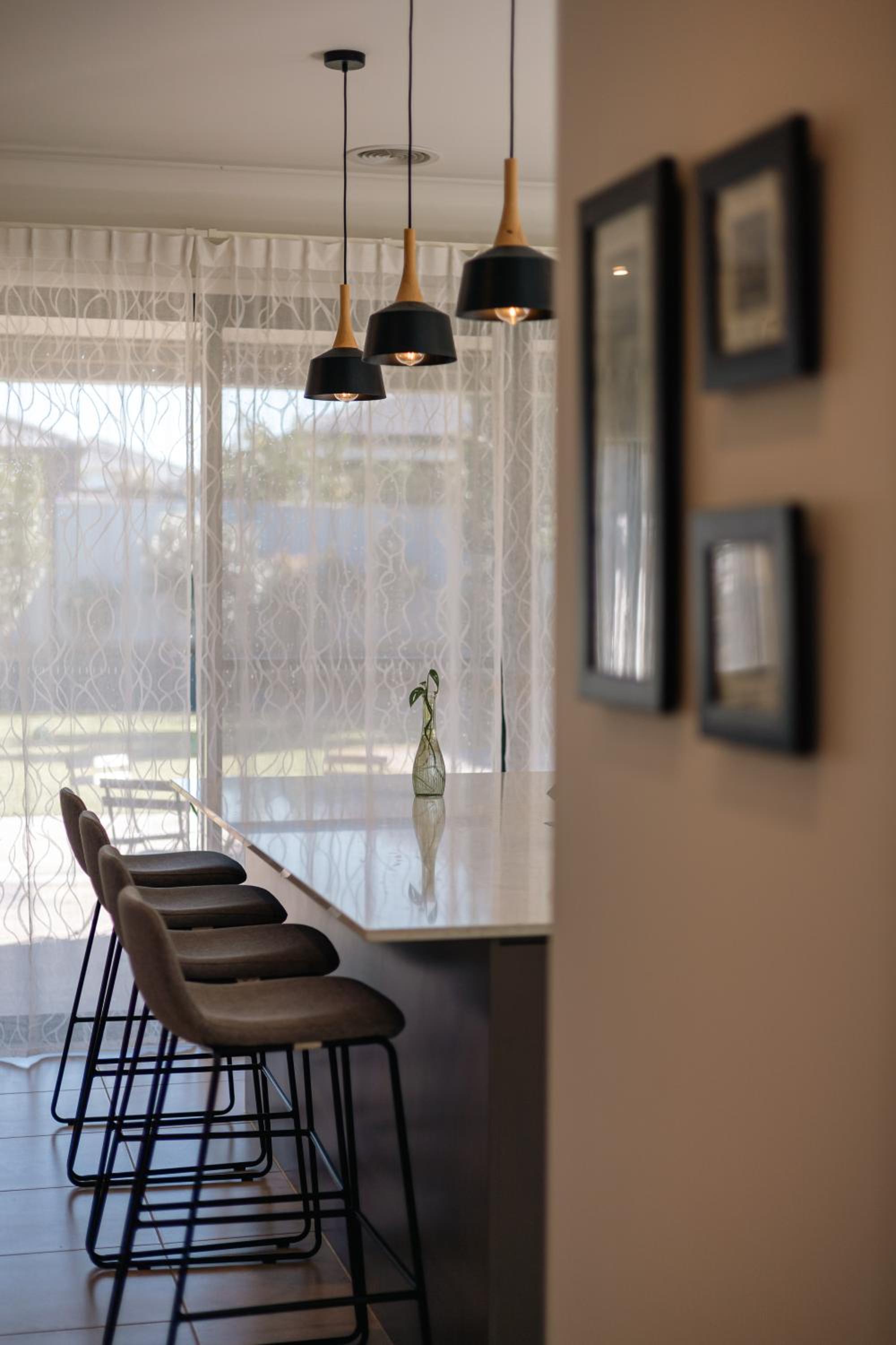 StayAU Cozy Holiday House 4BRM Big Group Tarneit