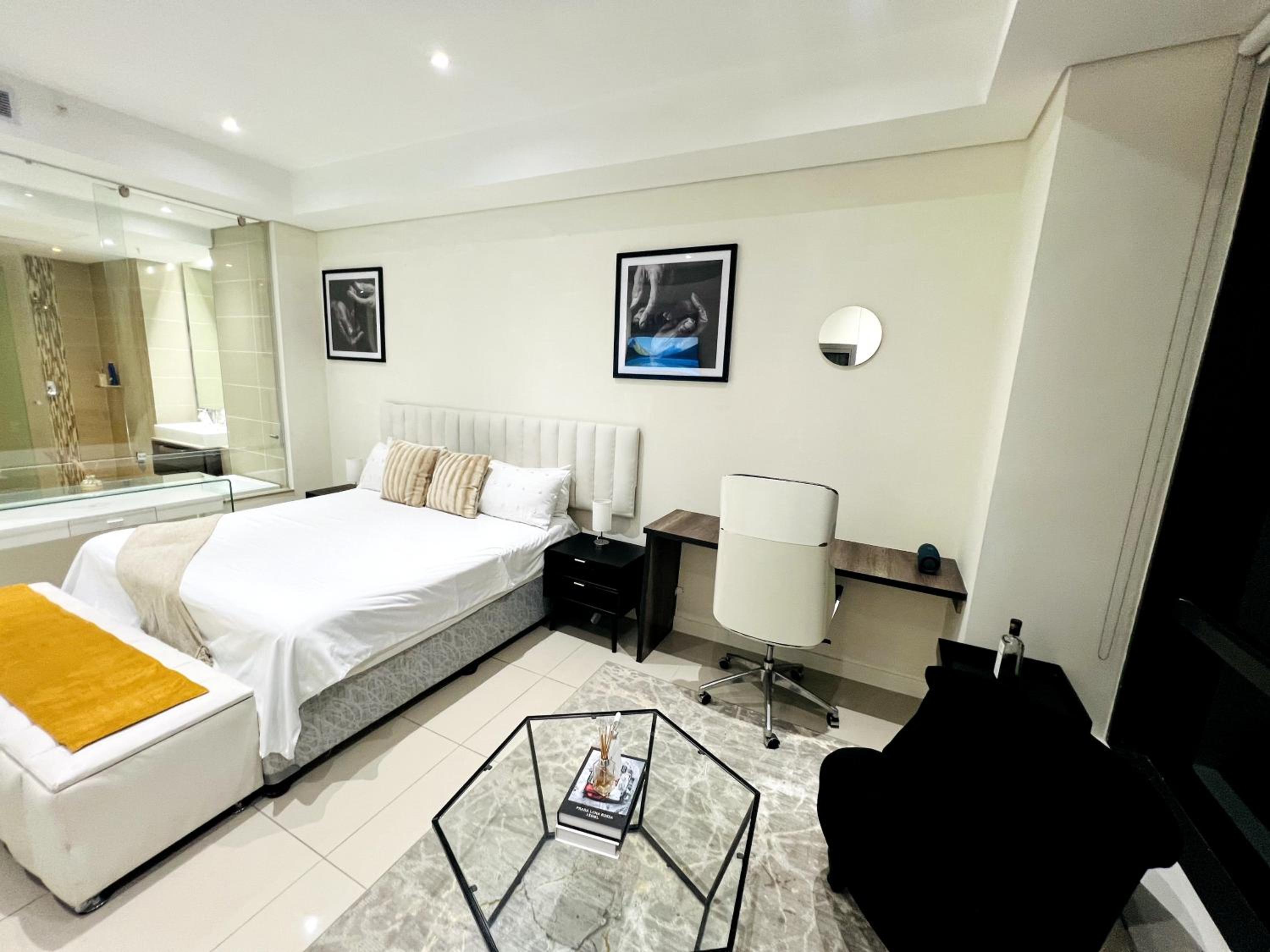 Luxury & Premium Suites Sandton City TWO