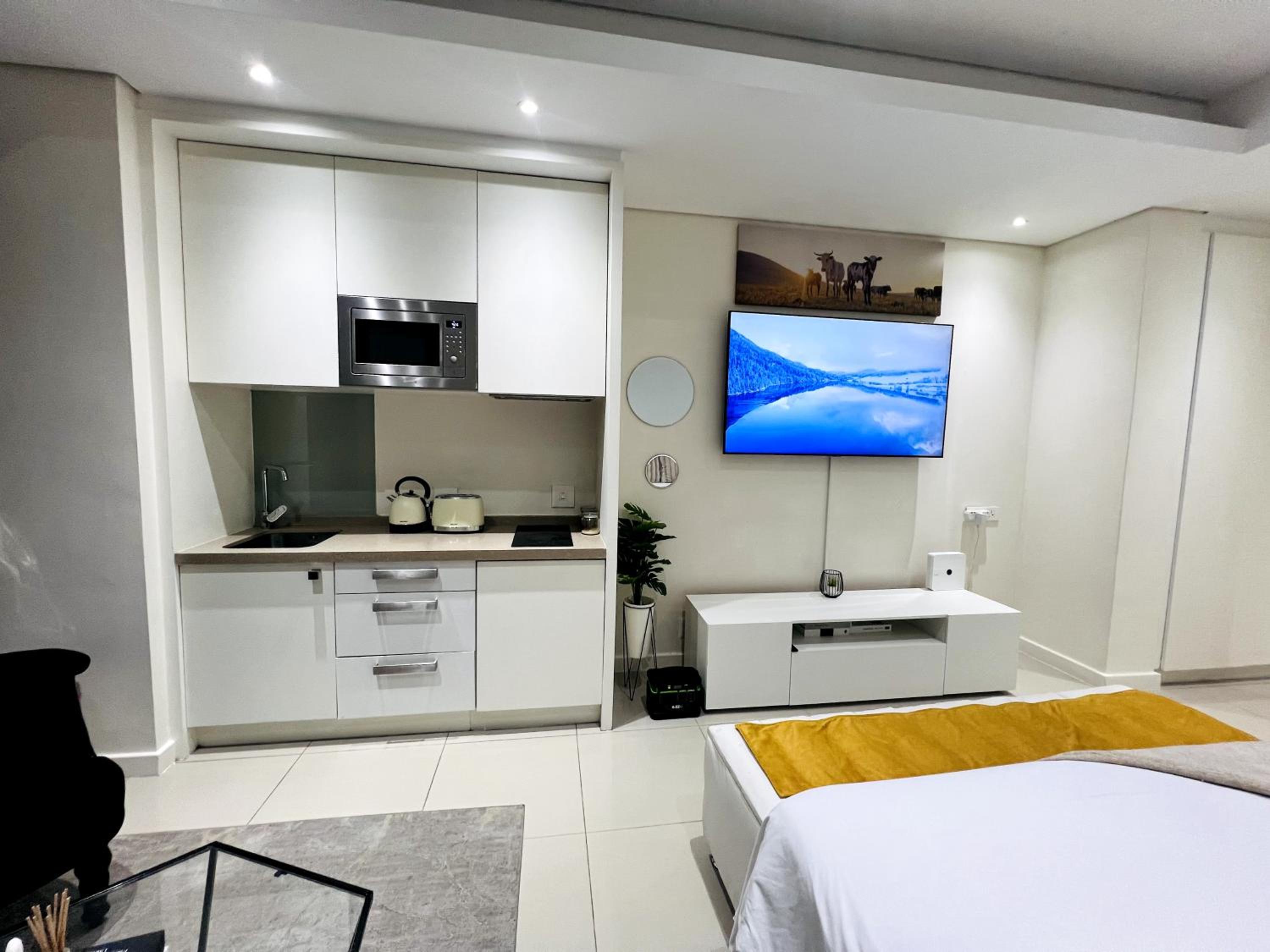 Luxury & Premium Suites Sandton City TWO
