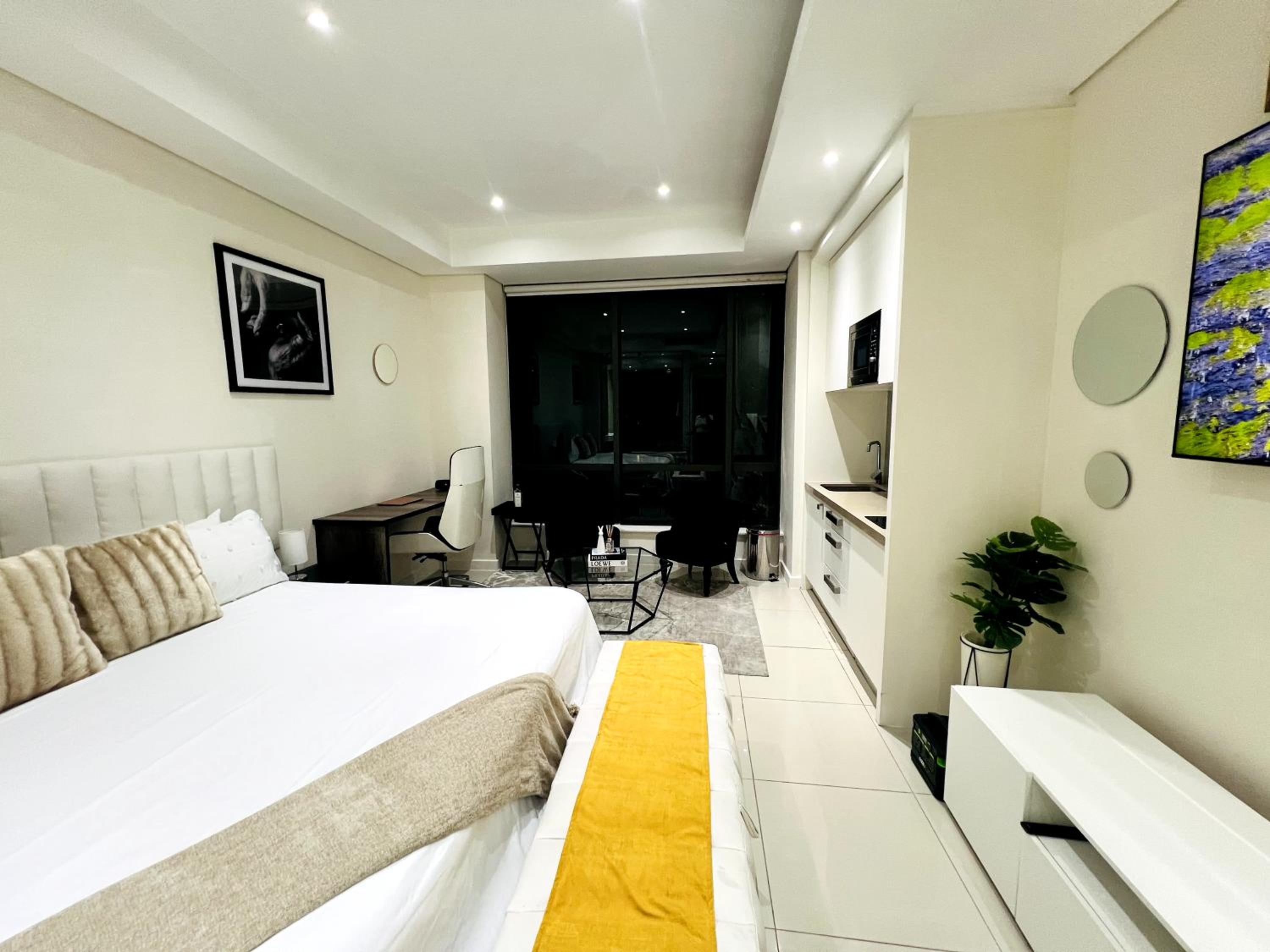 Luxury & Premium Suites Sandton City TWO