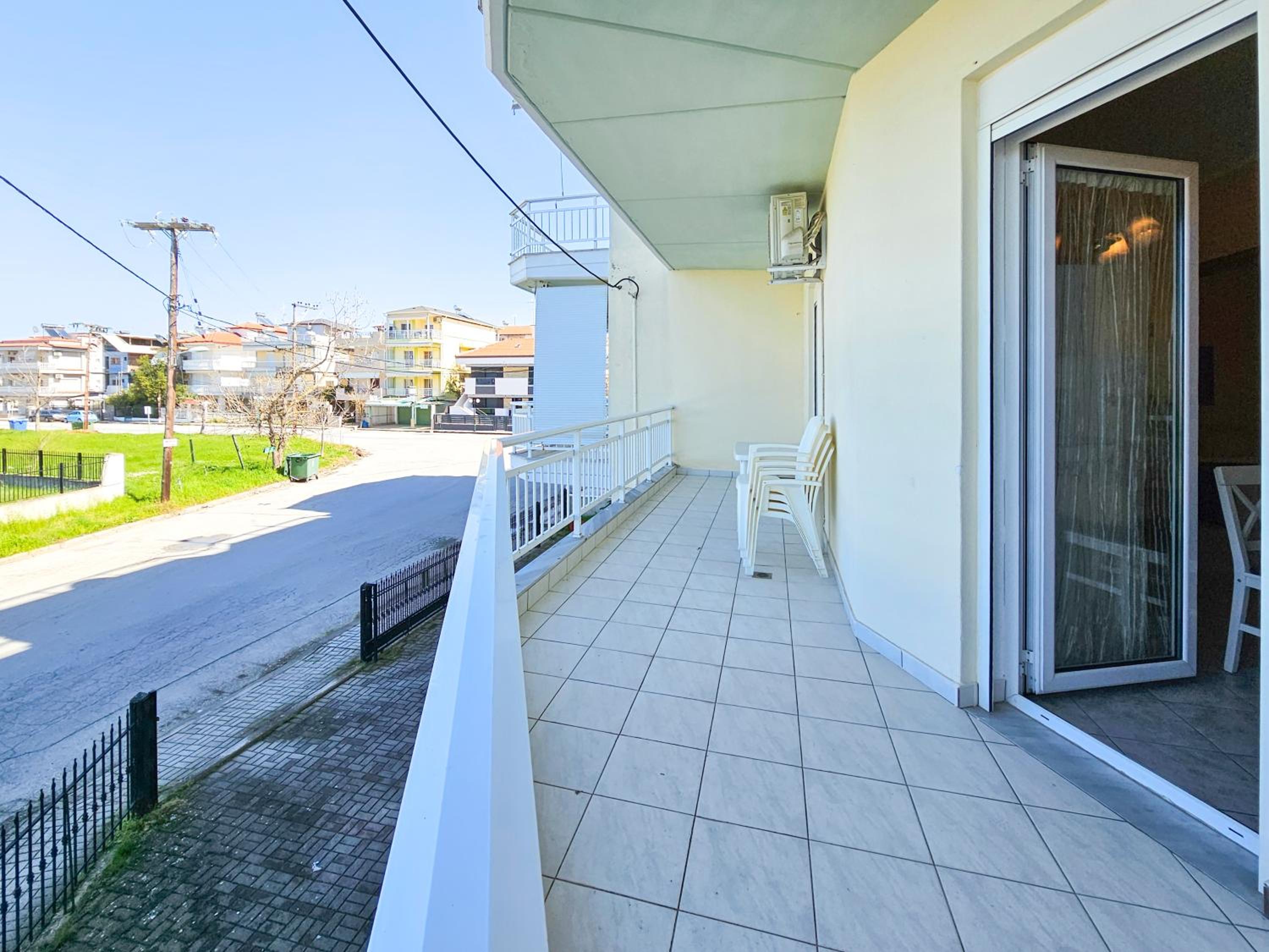 Maria's Apartment with private parking view 5