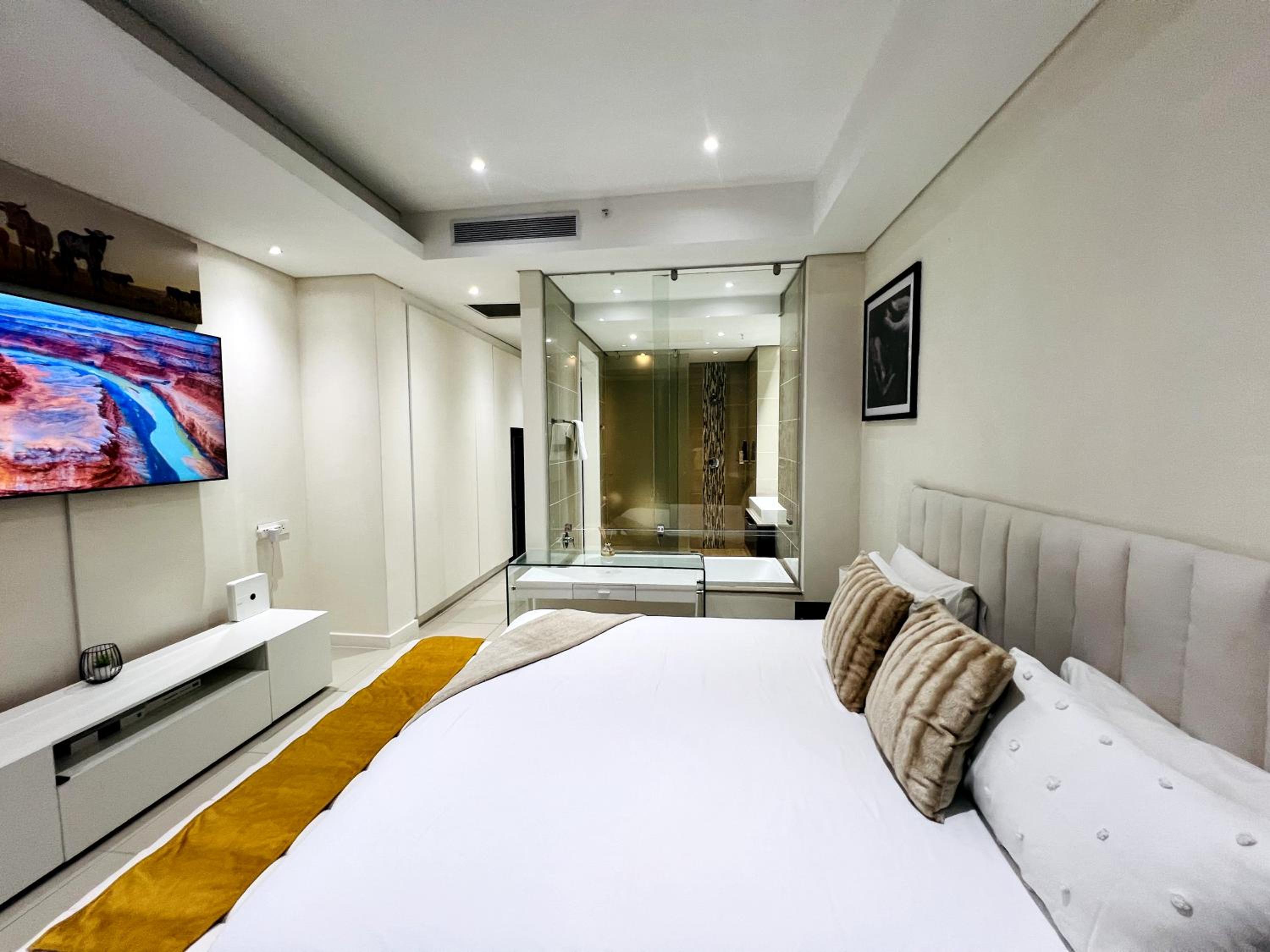 Luxury & Premium Suites Sandton City TWO
