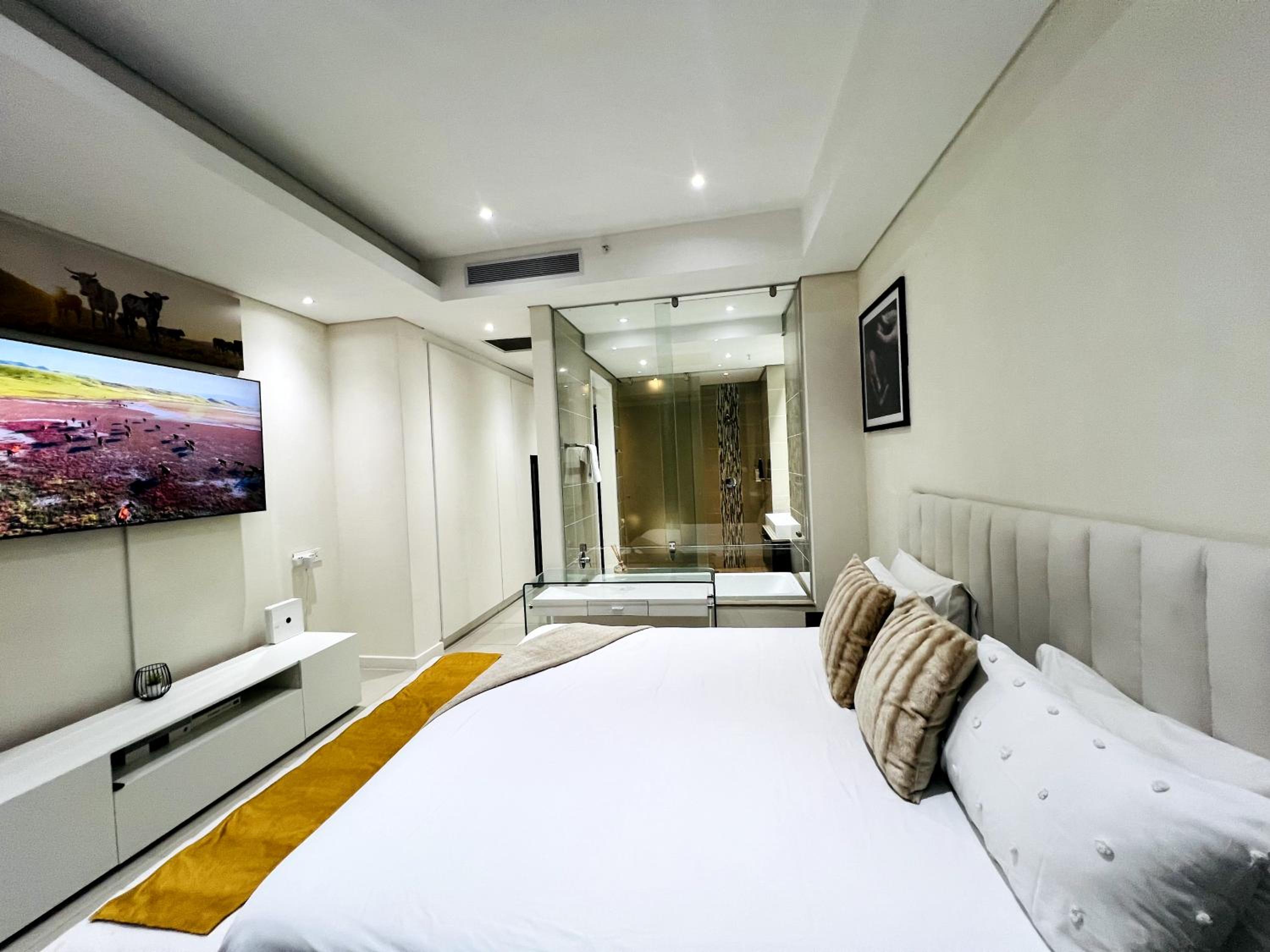 Luxury & Premium Suites Sandton City TWO