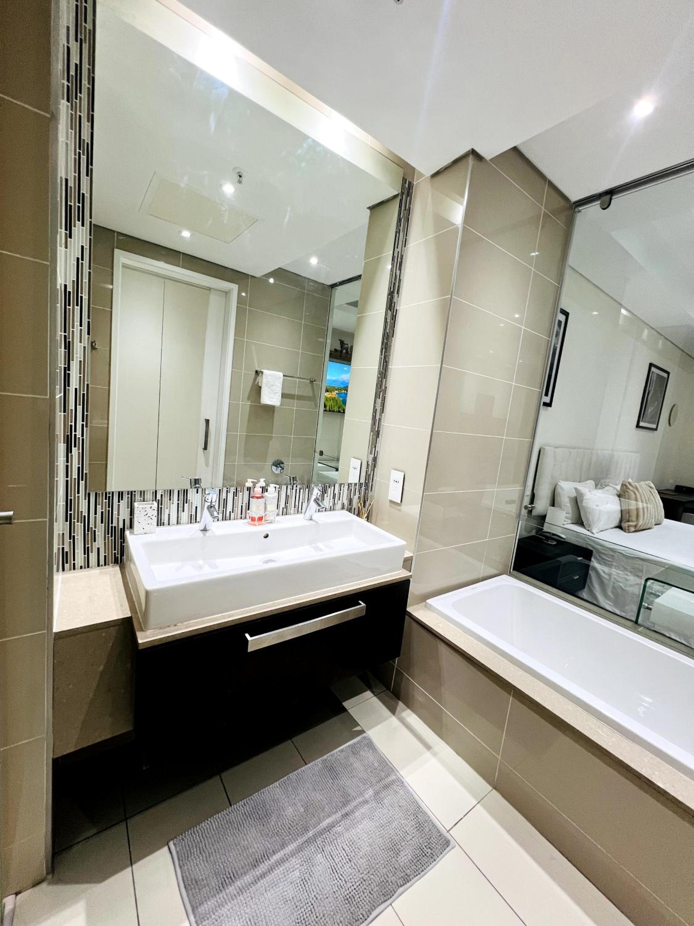 Luxury & Premium Suites Sandton City TWO