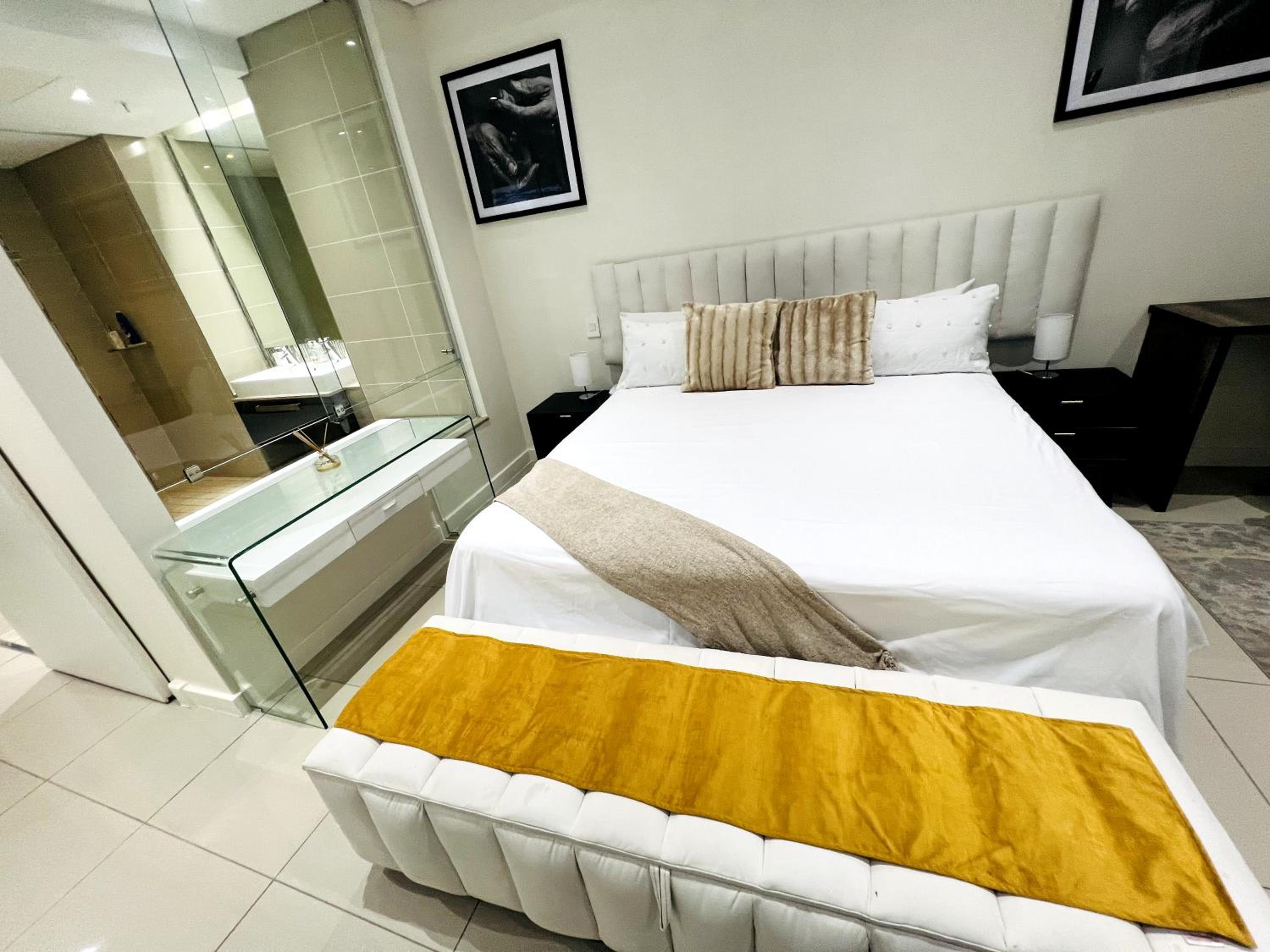 Luxury & Premium Suites Sandton City TWO
