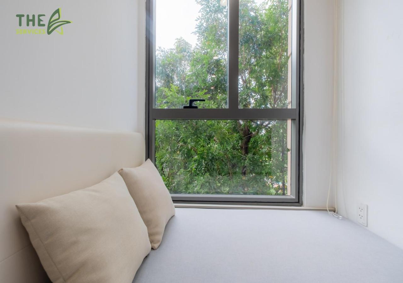 TheA Home - Modern Studio Near the Airport