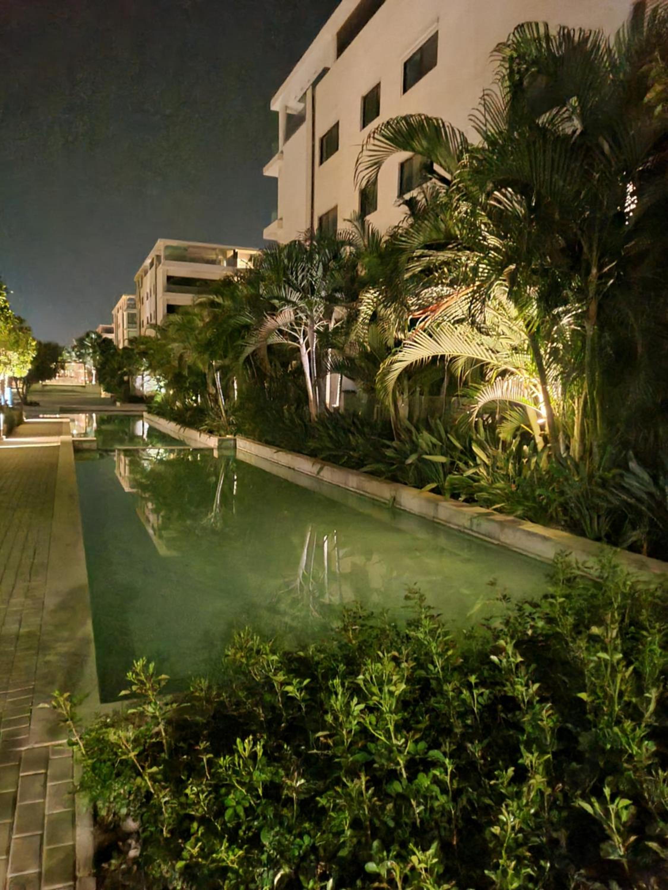 Apartment furnished lake view