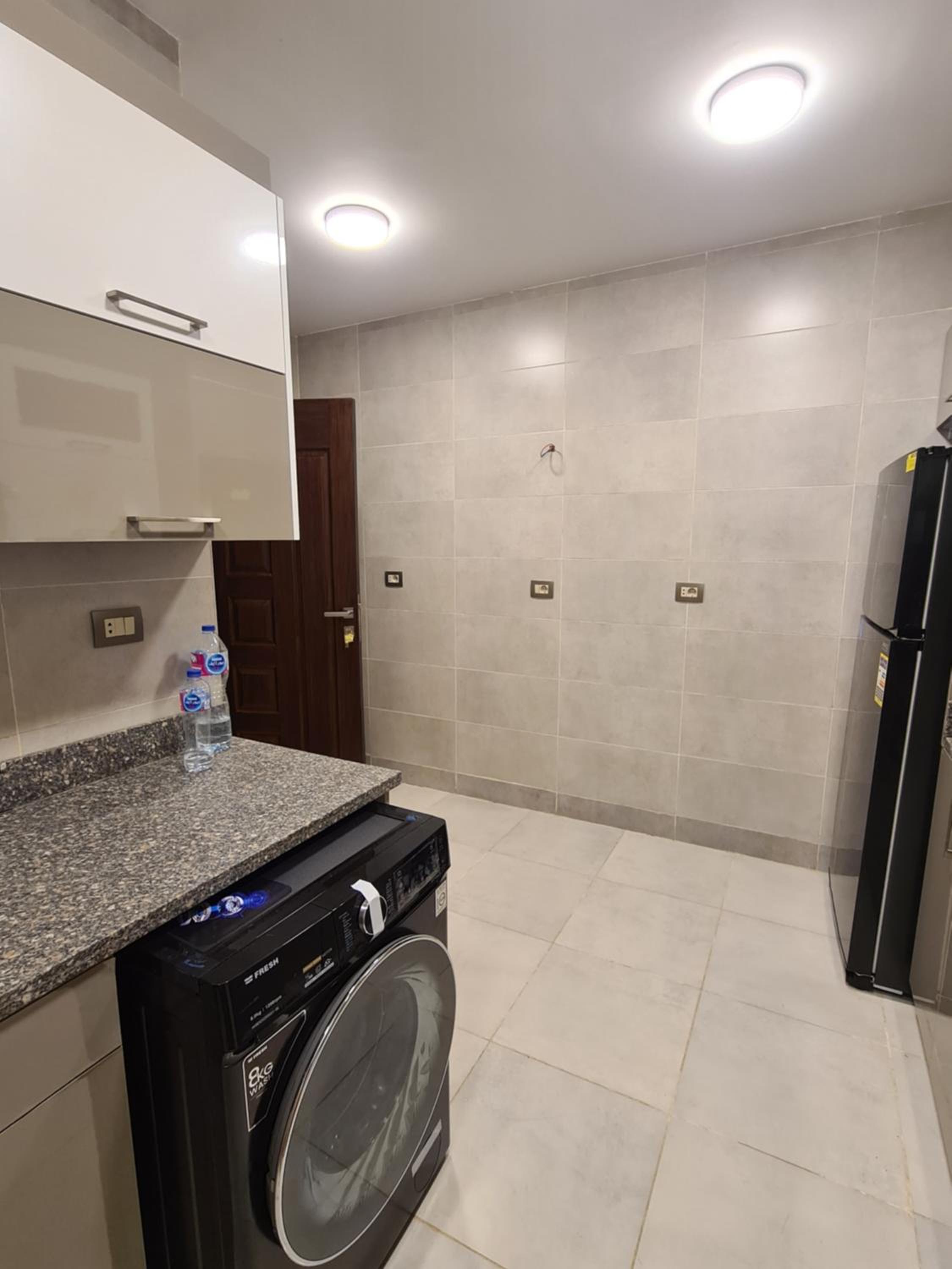 Apartment furnished lake view