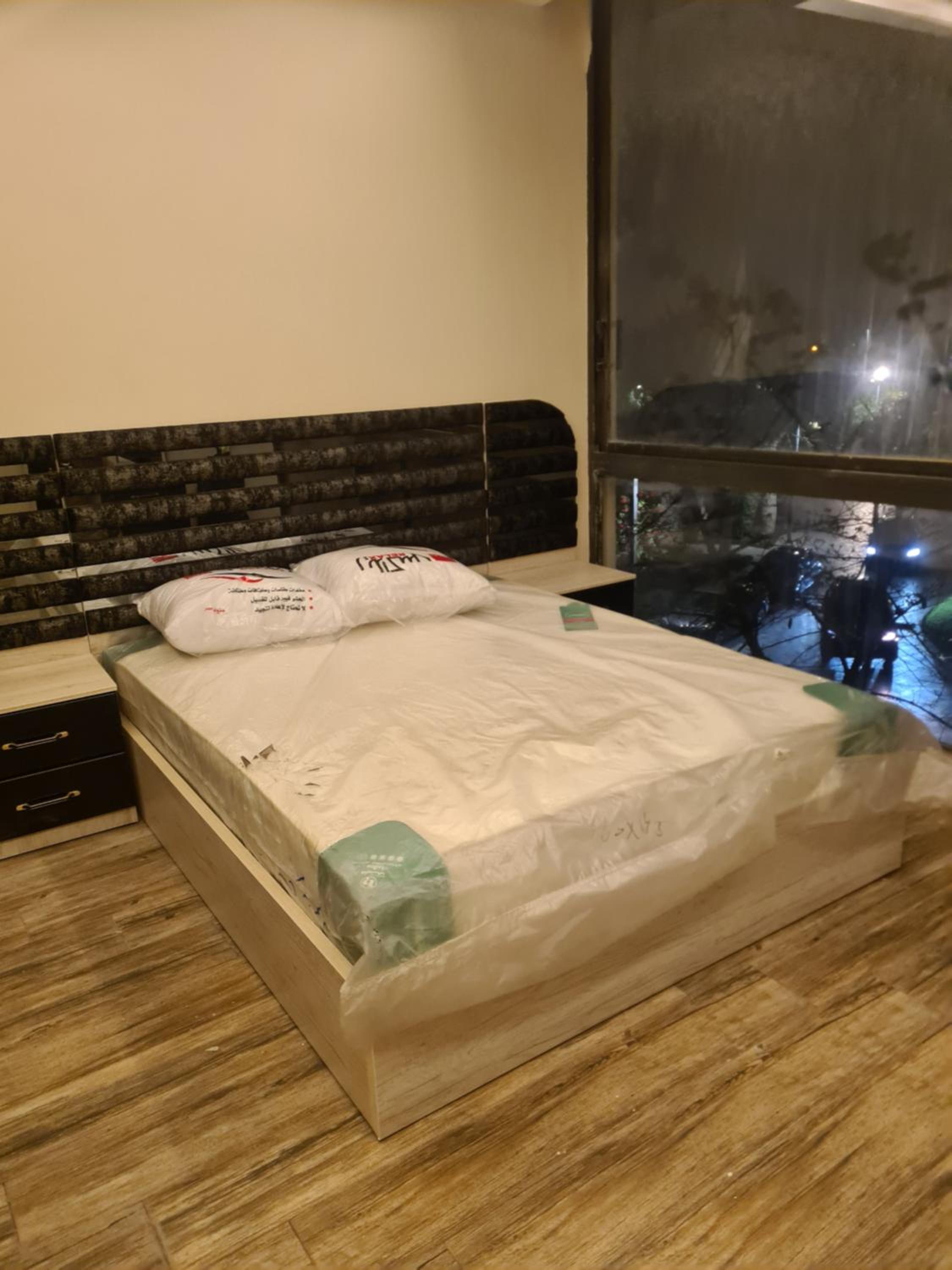 Apartment furnished lake view
