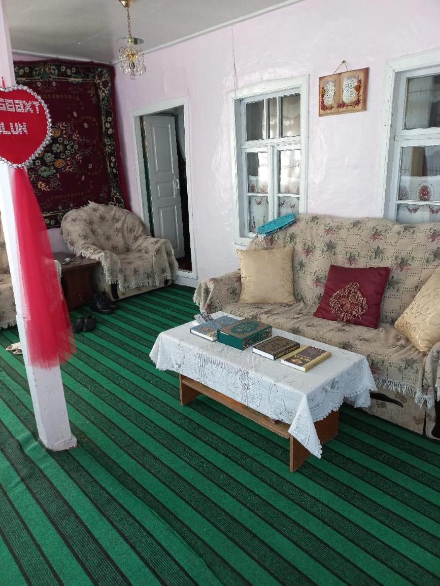 Ismayilli Halal Family Guest House, Ailəvi Bag Evi, Vacation House