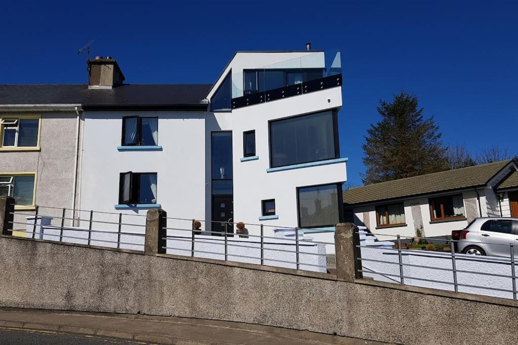 Letterkenny Vacations - No50 Luxury 3Bed3Bath with EV Charger - Property Image 1