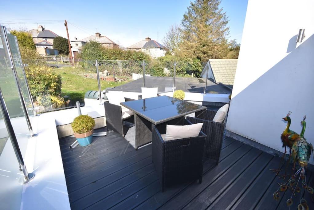 Letterkenny Vacations - No50 Luxury 3Bed3Bath with EV Charger - Property Image 2