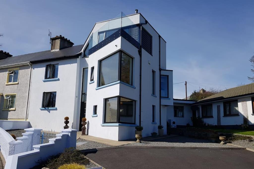 Letterkenny Vacations - No50 Luxury 3Bed3Bath with EV Charger - Property Image 1