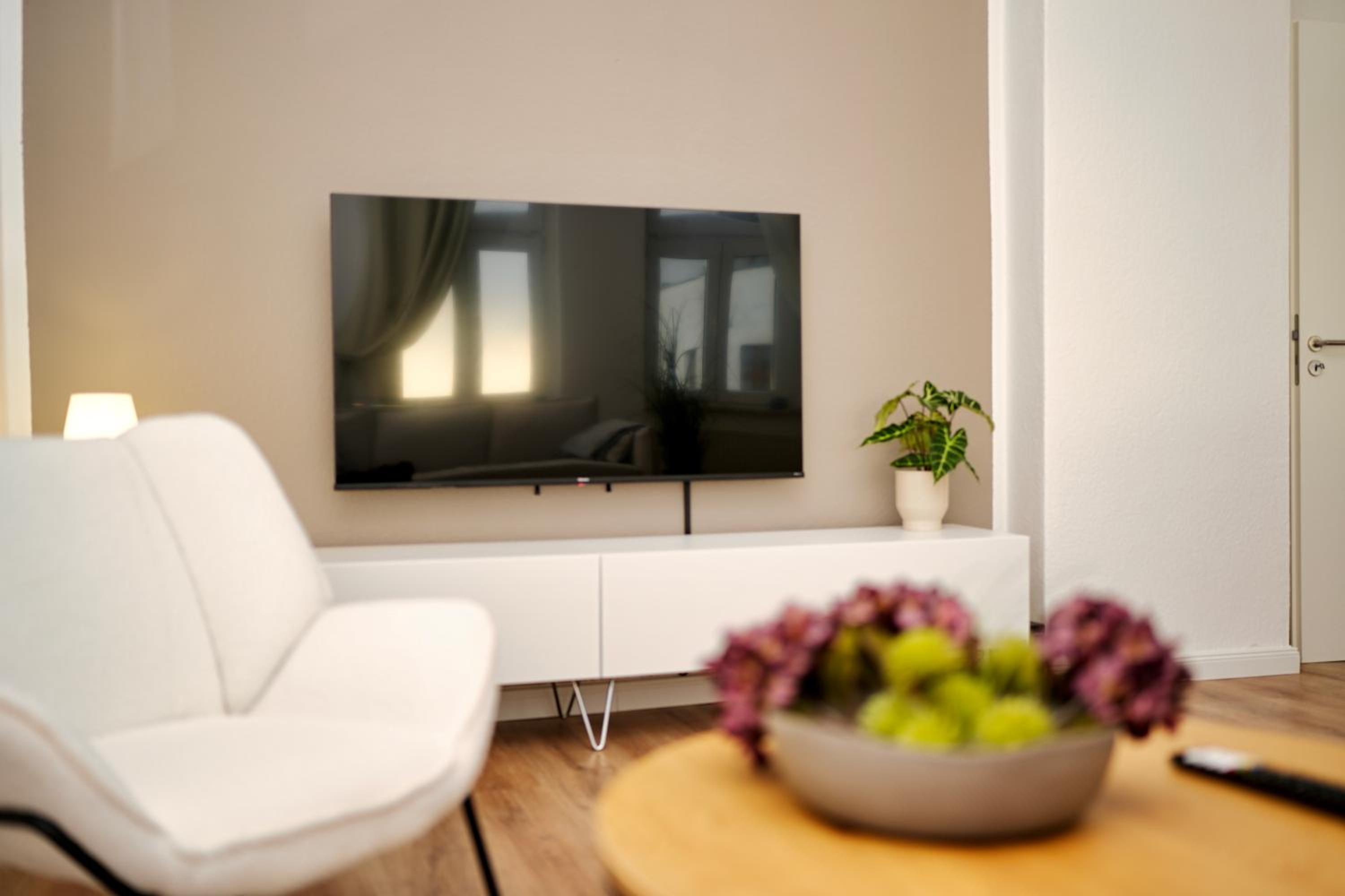 AltstadtNest - Stadtzentrum! Großes & Stylisches Apartment mit Boxspringbett & Smart-TV