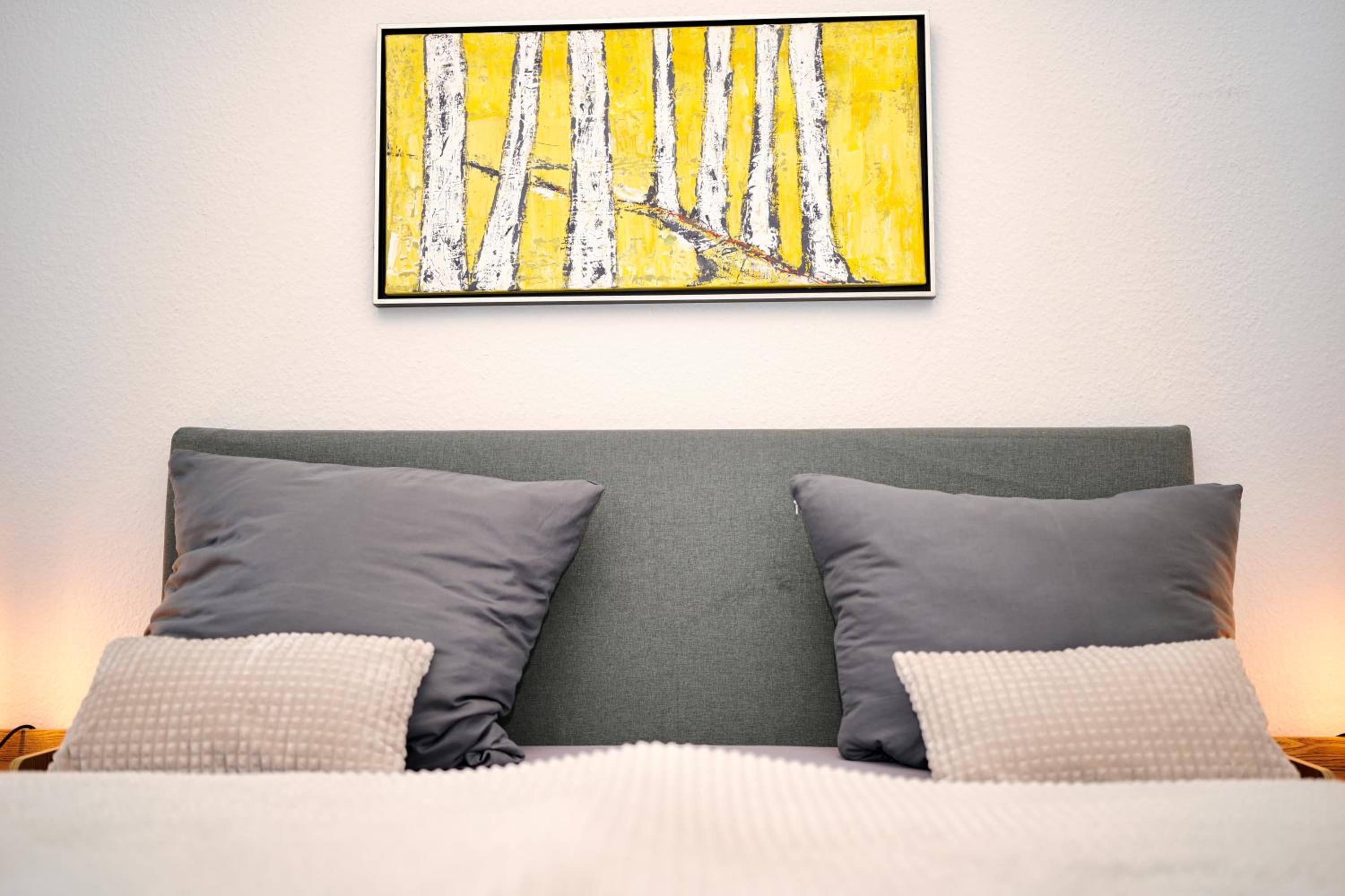 AltstadtNest - Stadtzentrum! Großes & Stylisches Apartment mit Boxspringbett & Smart-TV