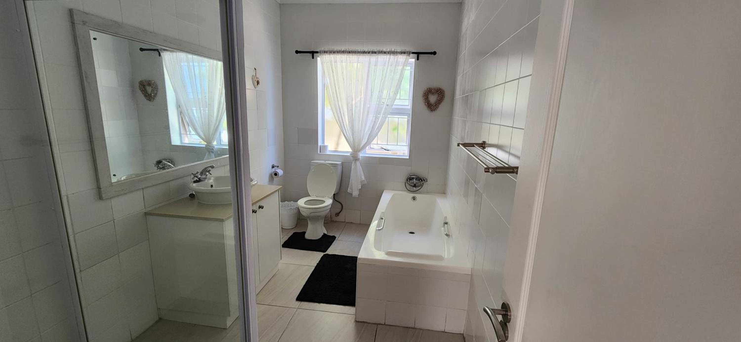 Picollo Bocca Villa Kleinmond
