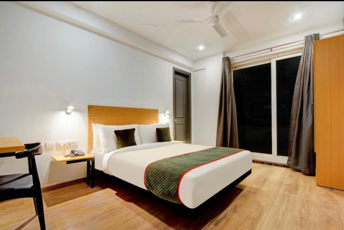Golden Moments Hospitality view 3