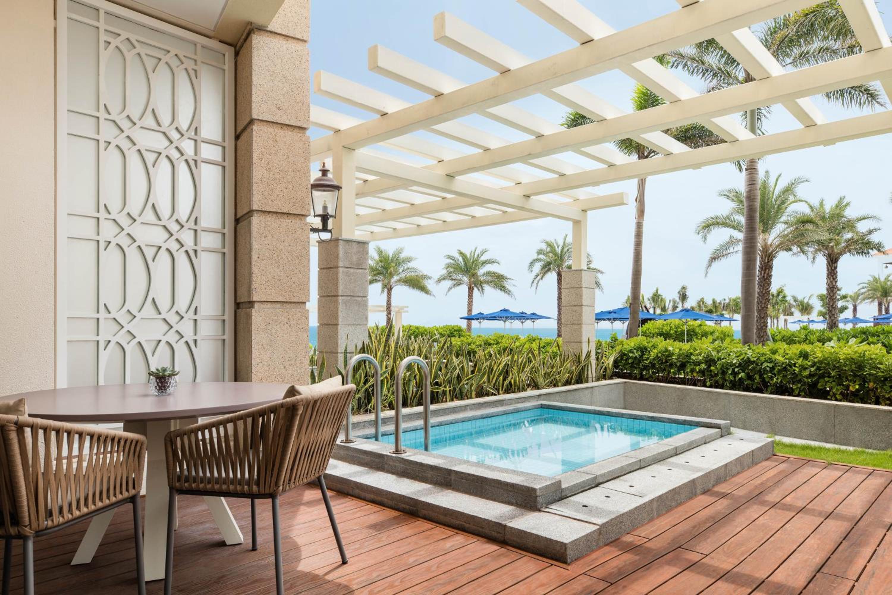 Sheraton Grand Danang Beach Resort & Spa