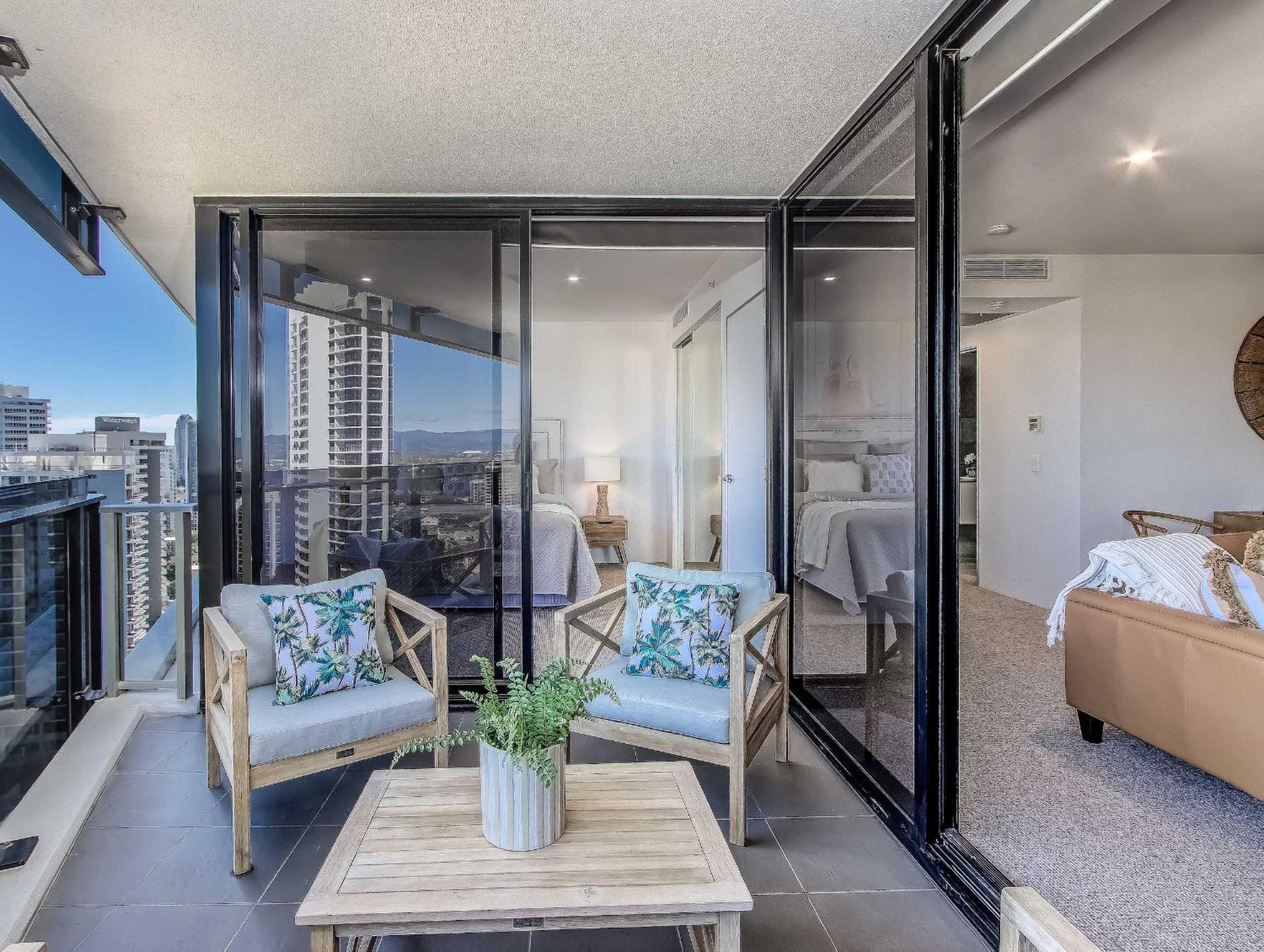 Circle on Cavill - Hosted by Coastal Letting Co.