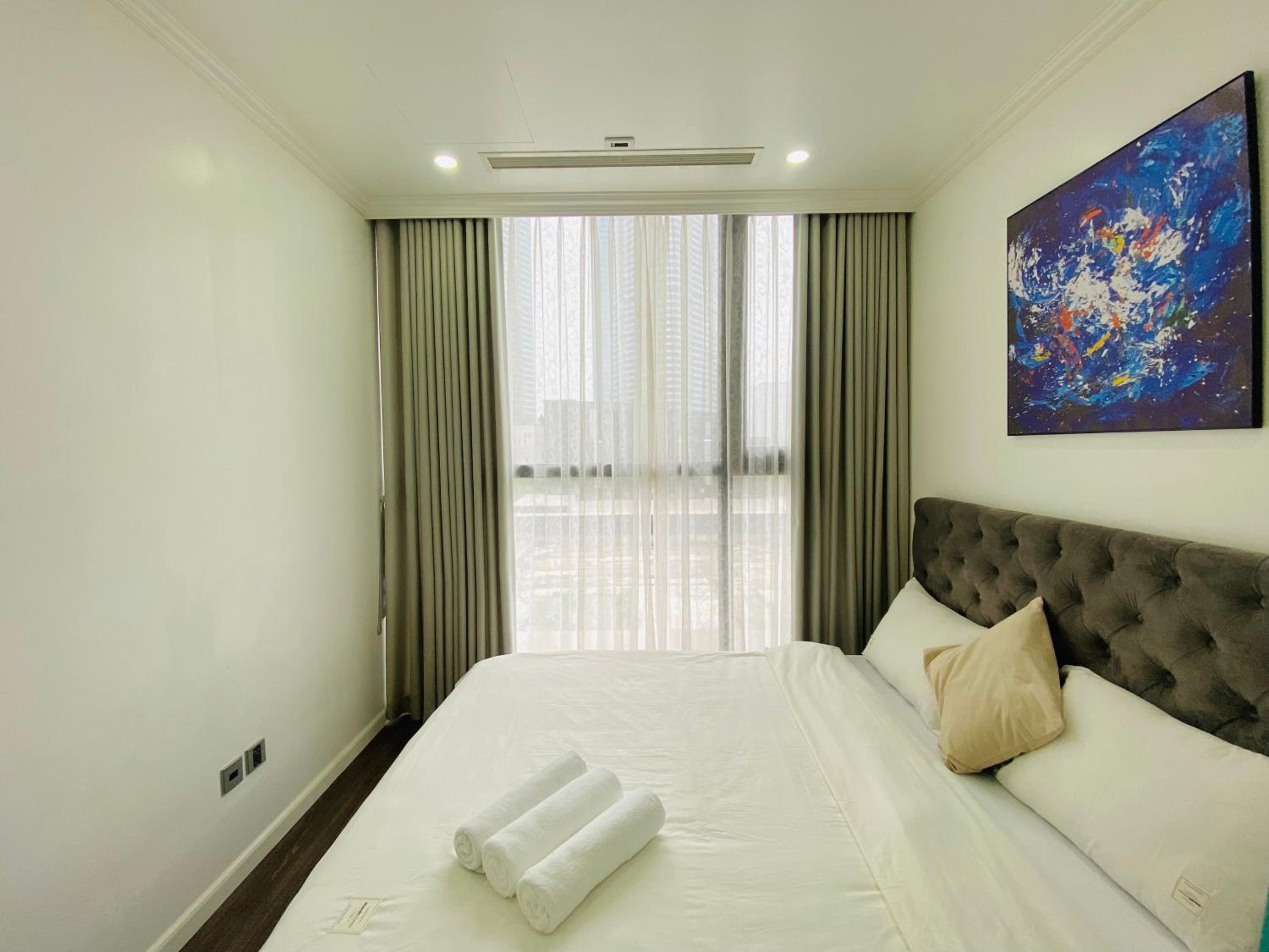 Vinhome Skylake Service Apartment - Mikage Housing