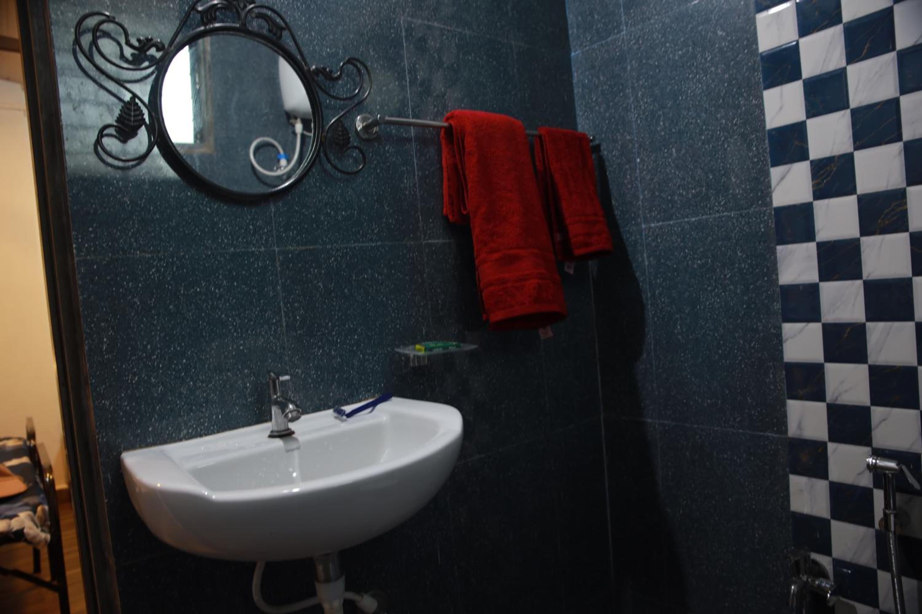 Arpita FarmStay