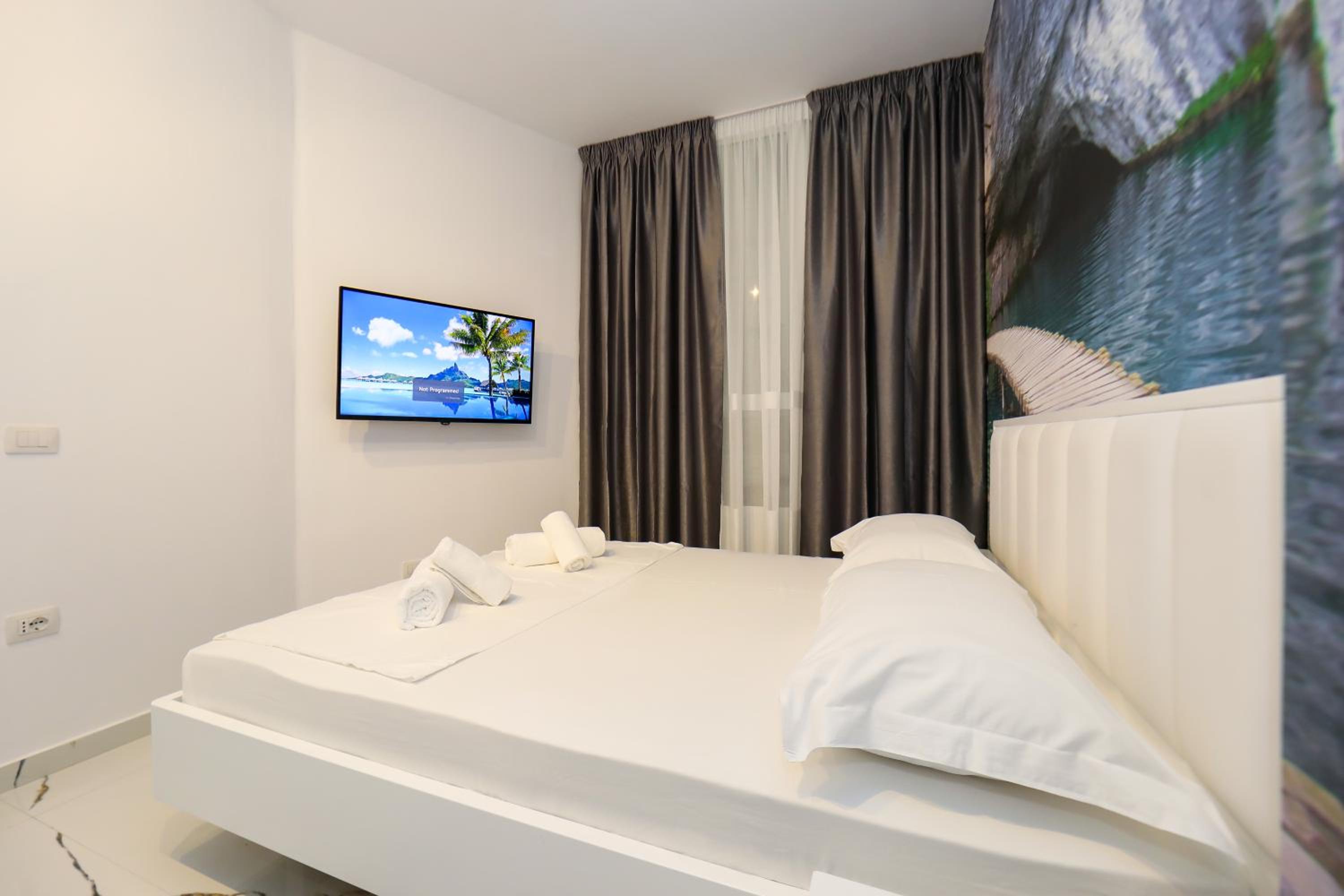 Tesi Apartment