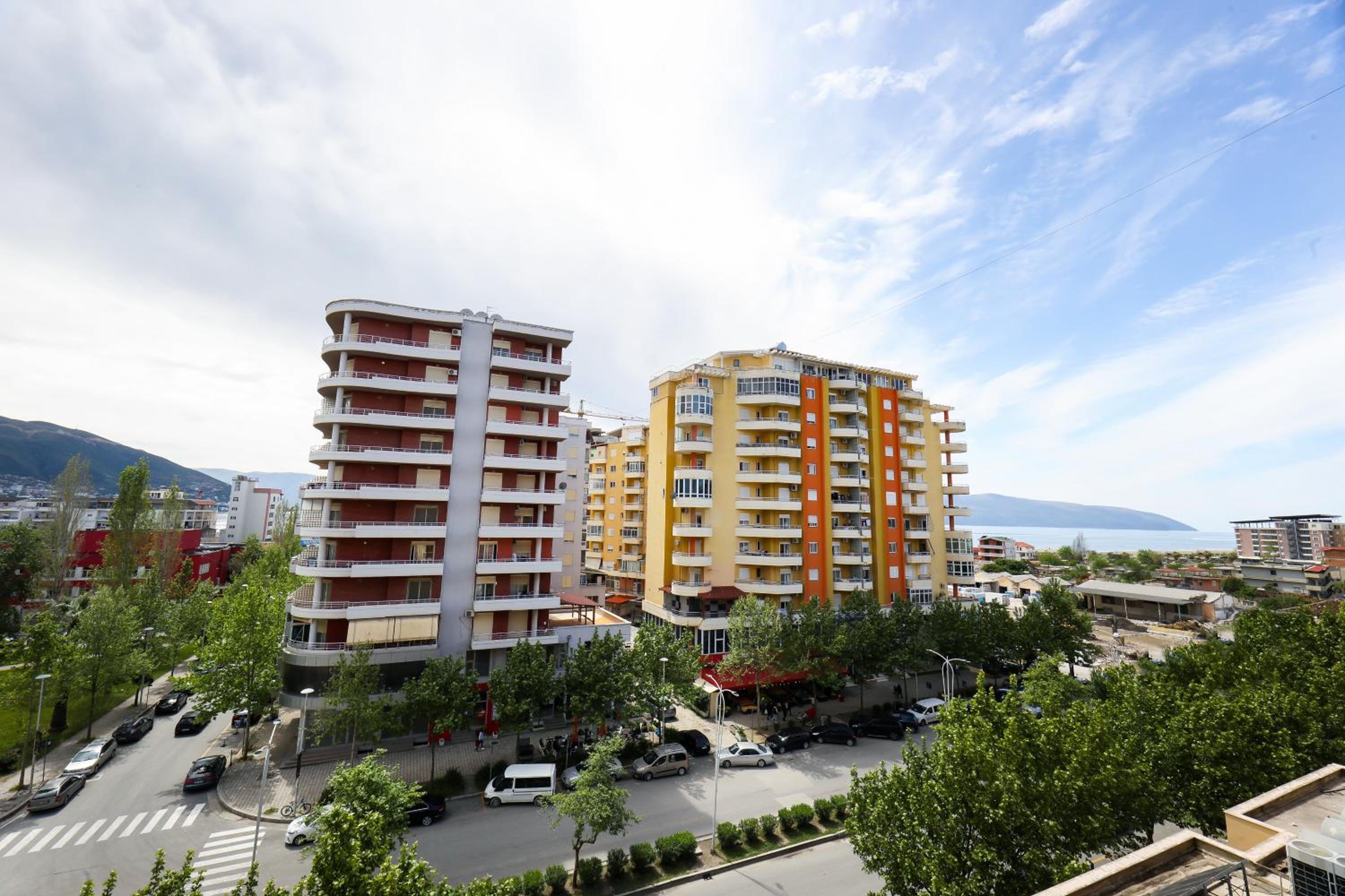 Tesi Apartment