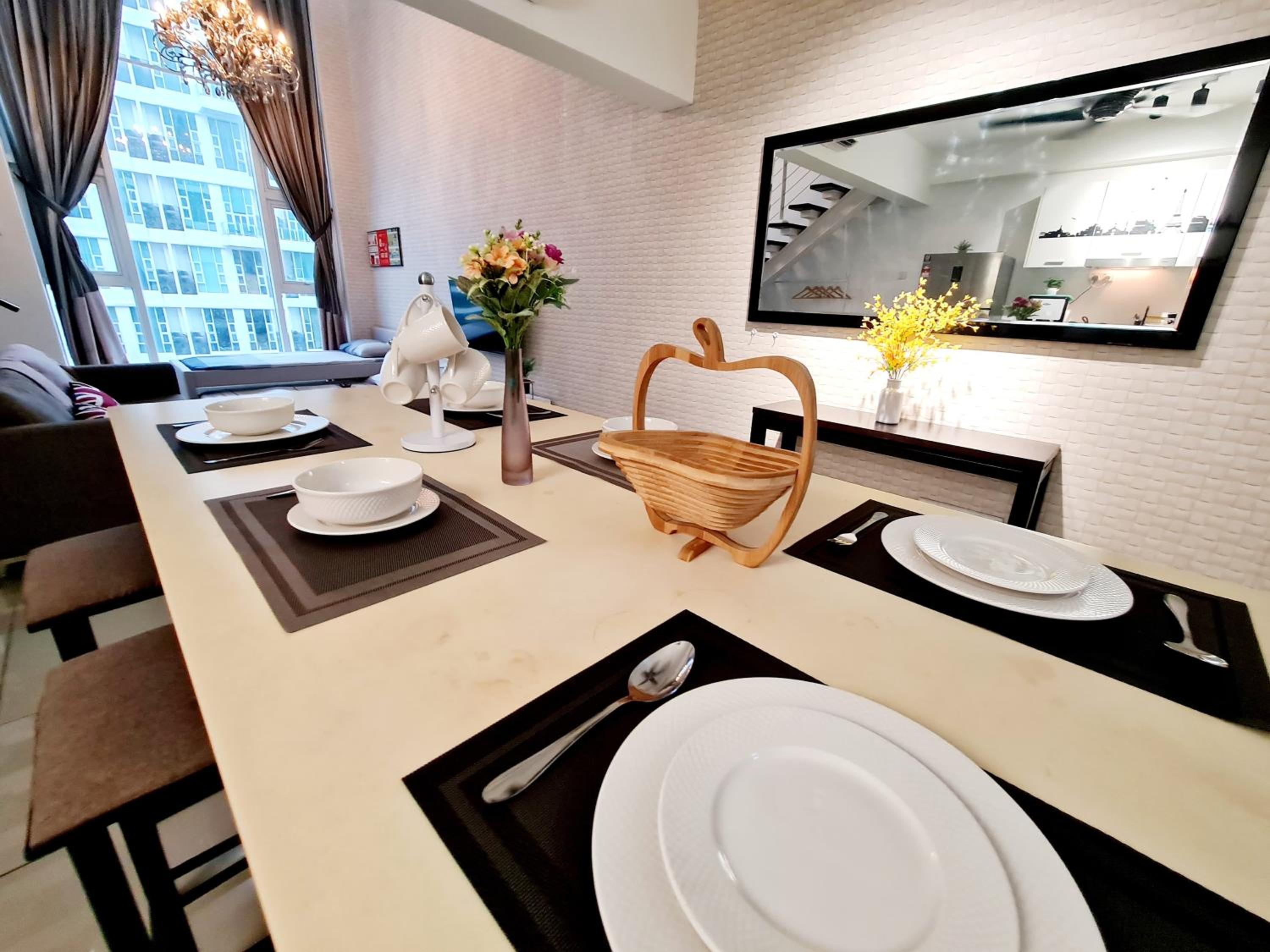 Garden Duplex Studio 7 Guest Old Klang Road Kuala Lumpur Mid Valley Pearl Point Bangsar Bangsar South Bukit Jalil Taman Desa ML