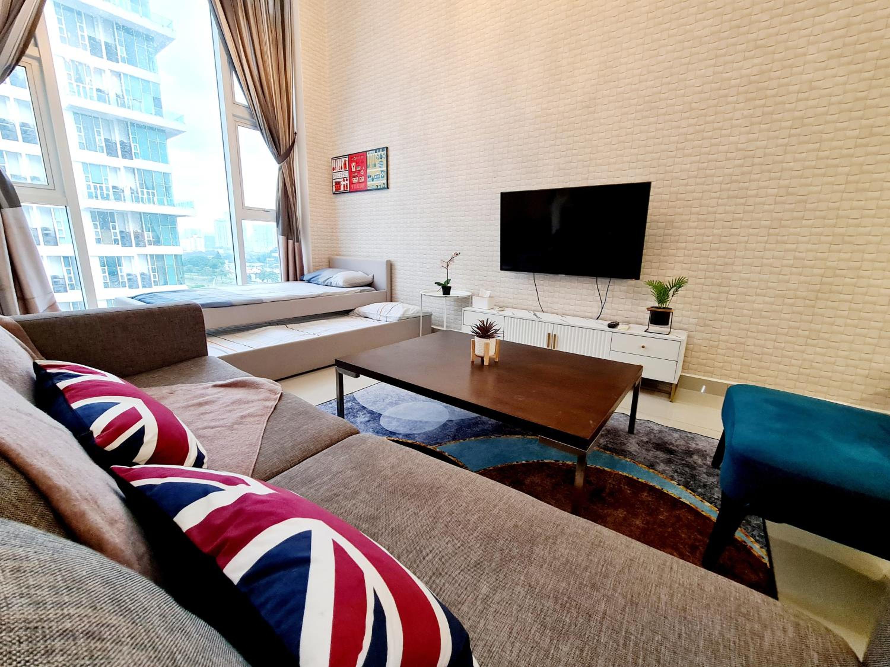 Garden Duplex Studio 7 Guest Old Klang Road Kuala Lumpur Mid Valley Pearl Point Bangsar Bangsar South Bukit Jalil Taman Desa ML