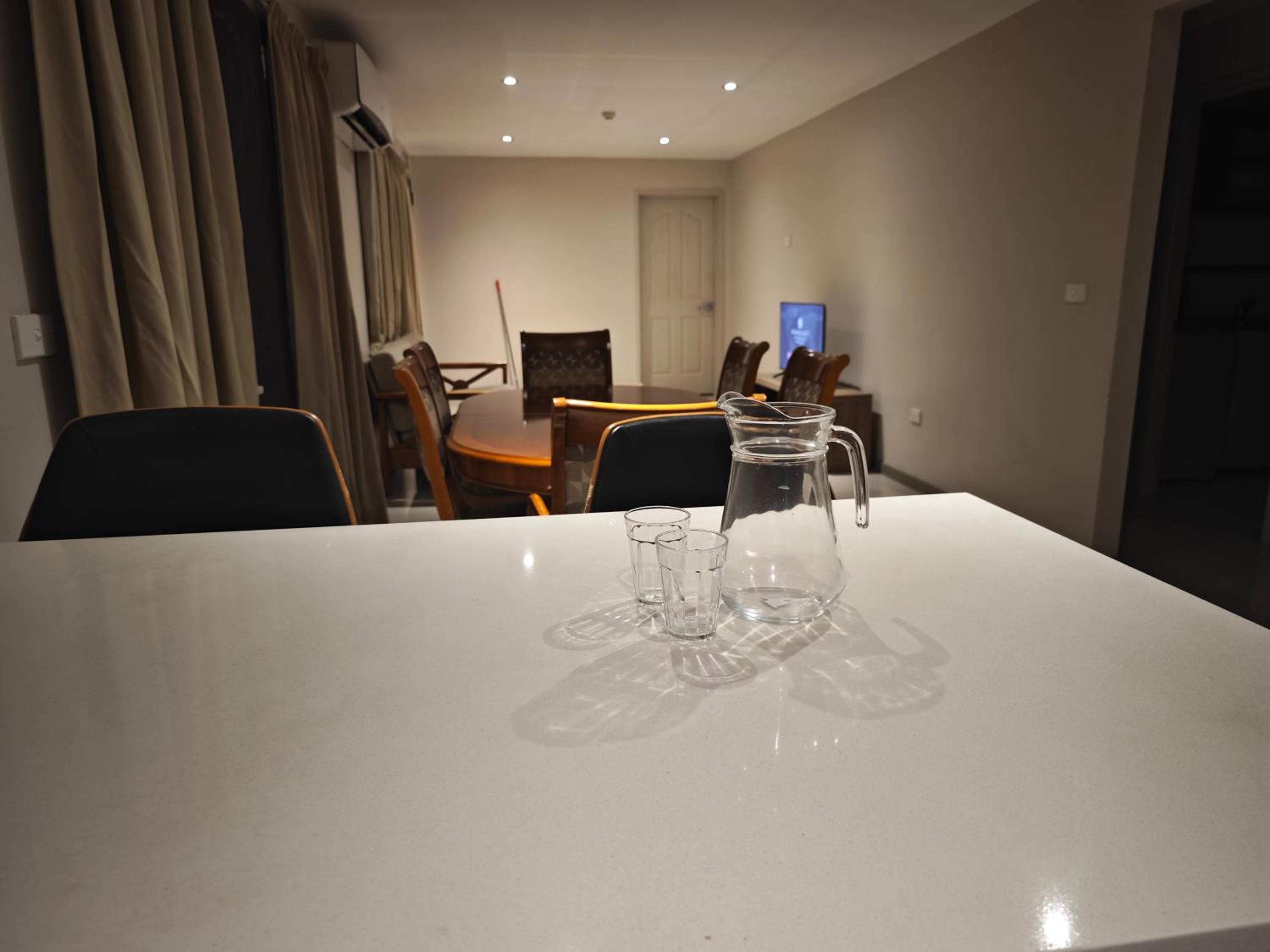 Pacific FairPrice Private room, shared kitchen
