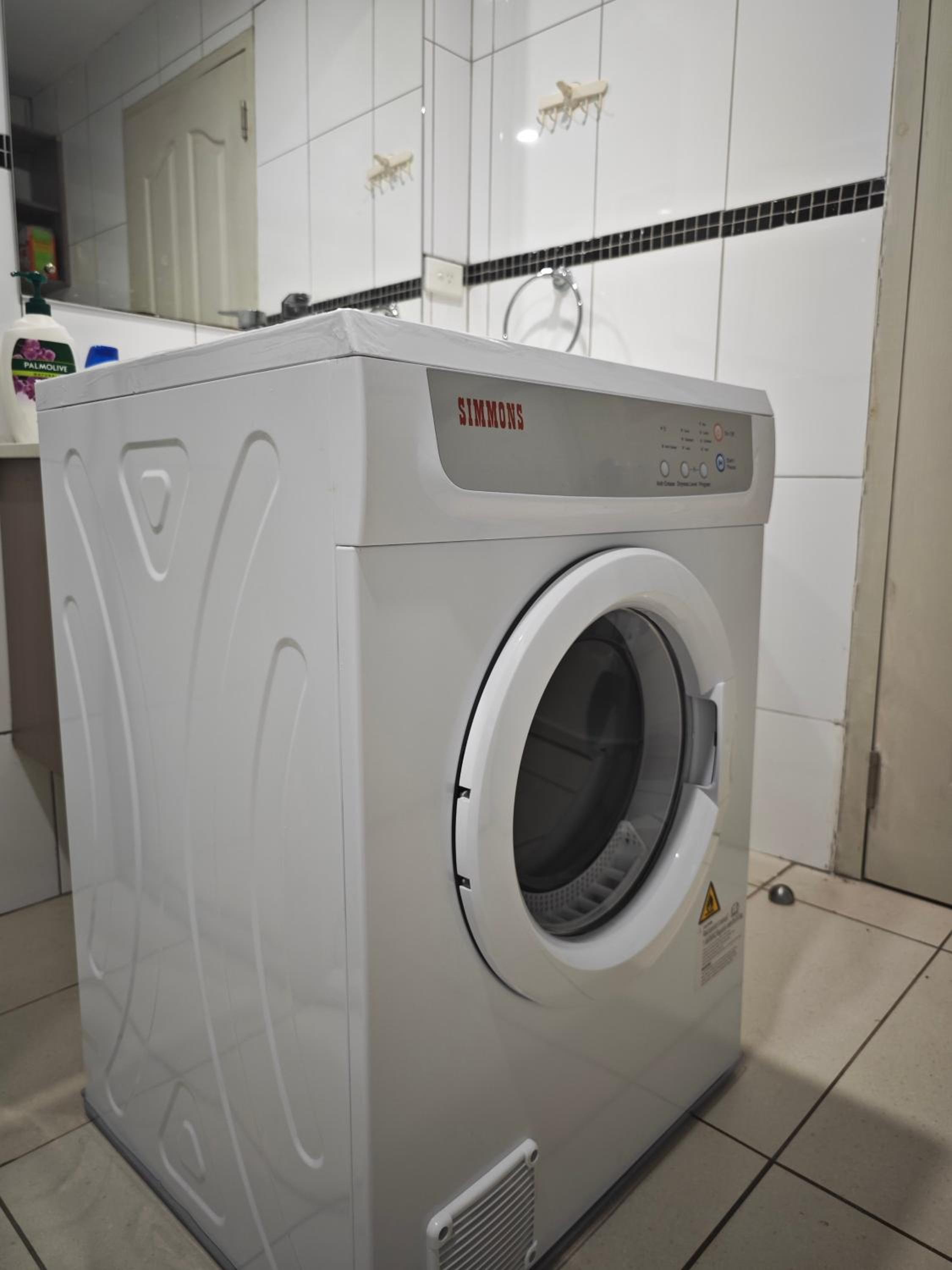 Pacific FairPrice Private room, shared kitchen